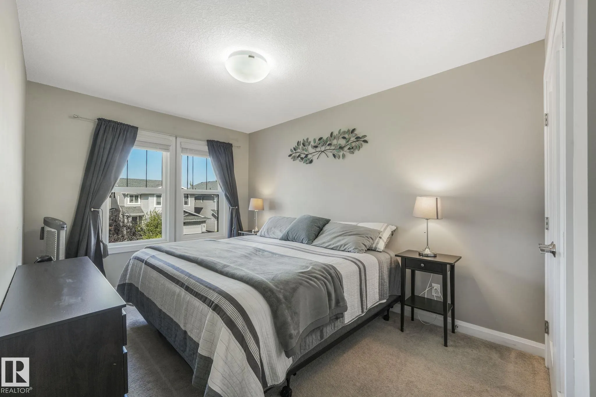 1298 SECORD LANDING Landing