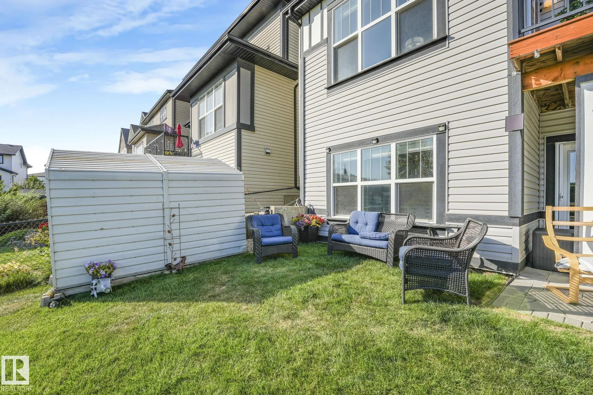 1298 SECORD LANDING Landing
