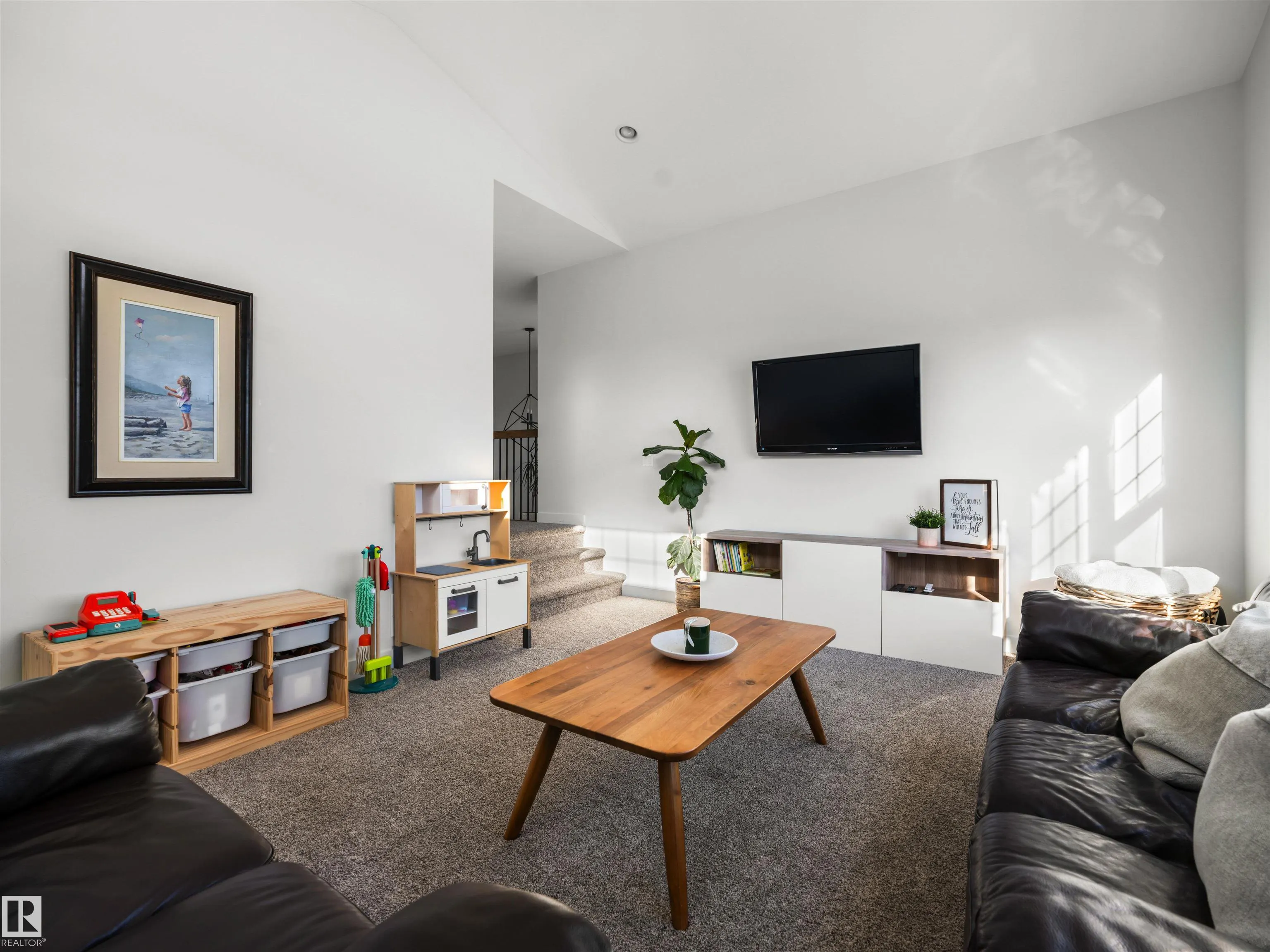 2366 CASSIDY Way