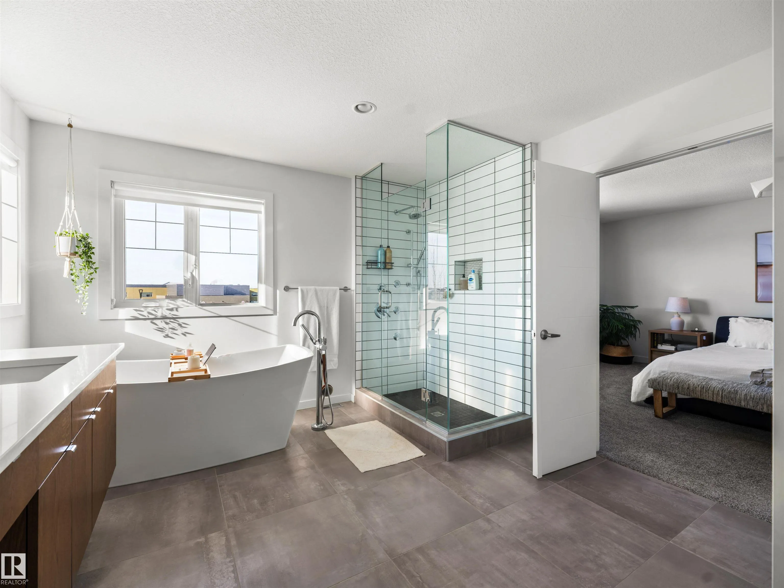 2366 CASSIDY Way