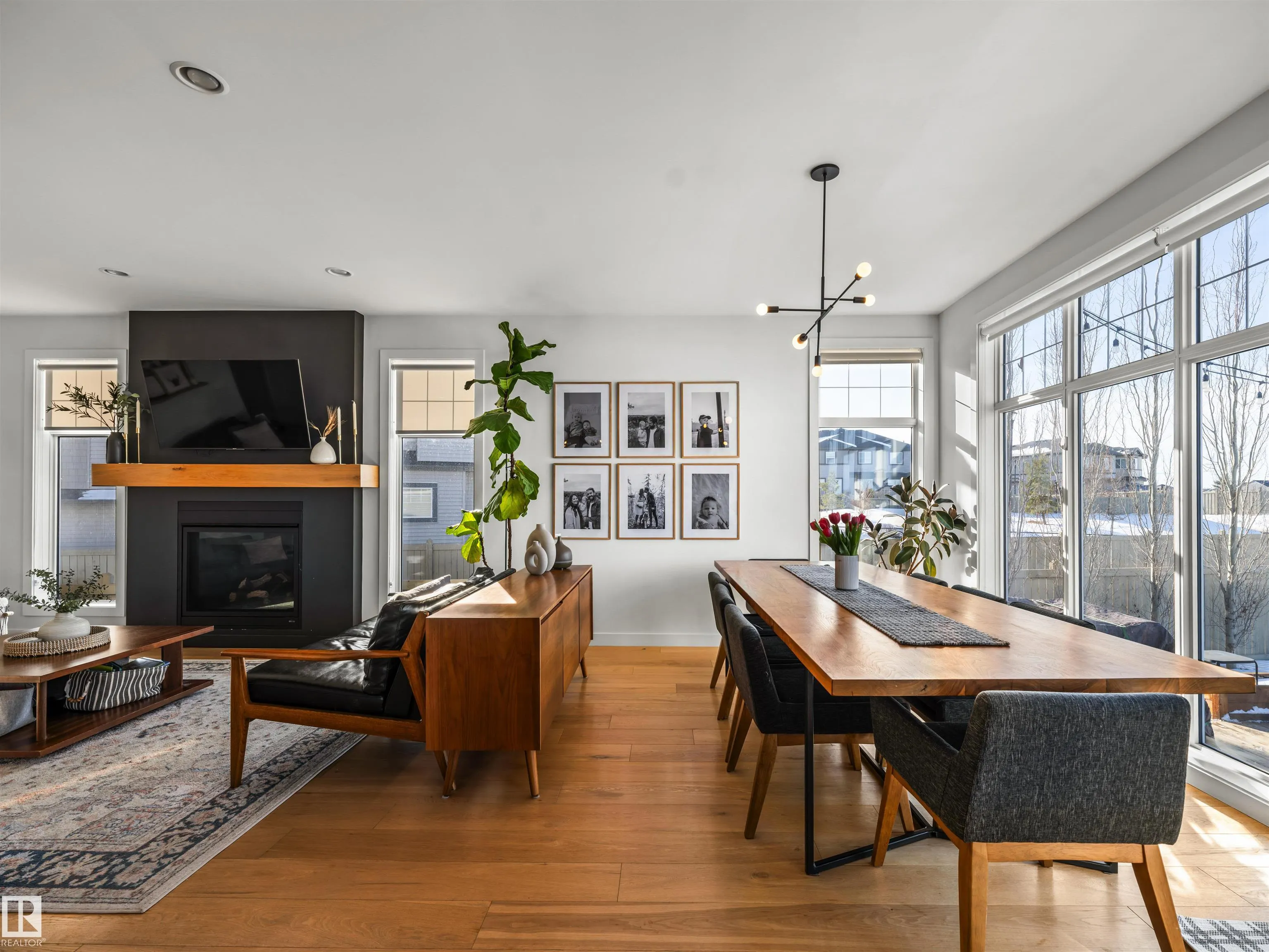 2366 CASSIDY Way