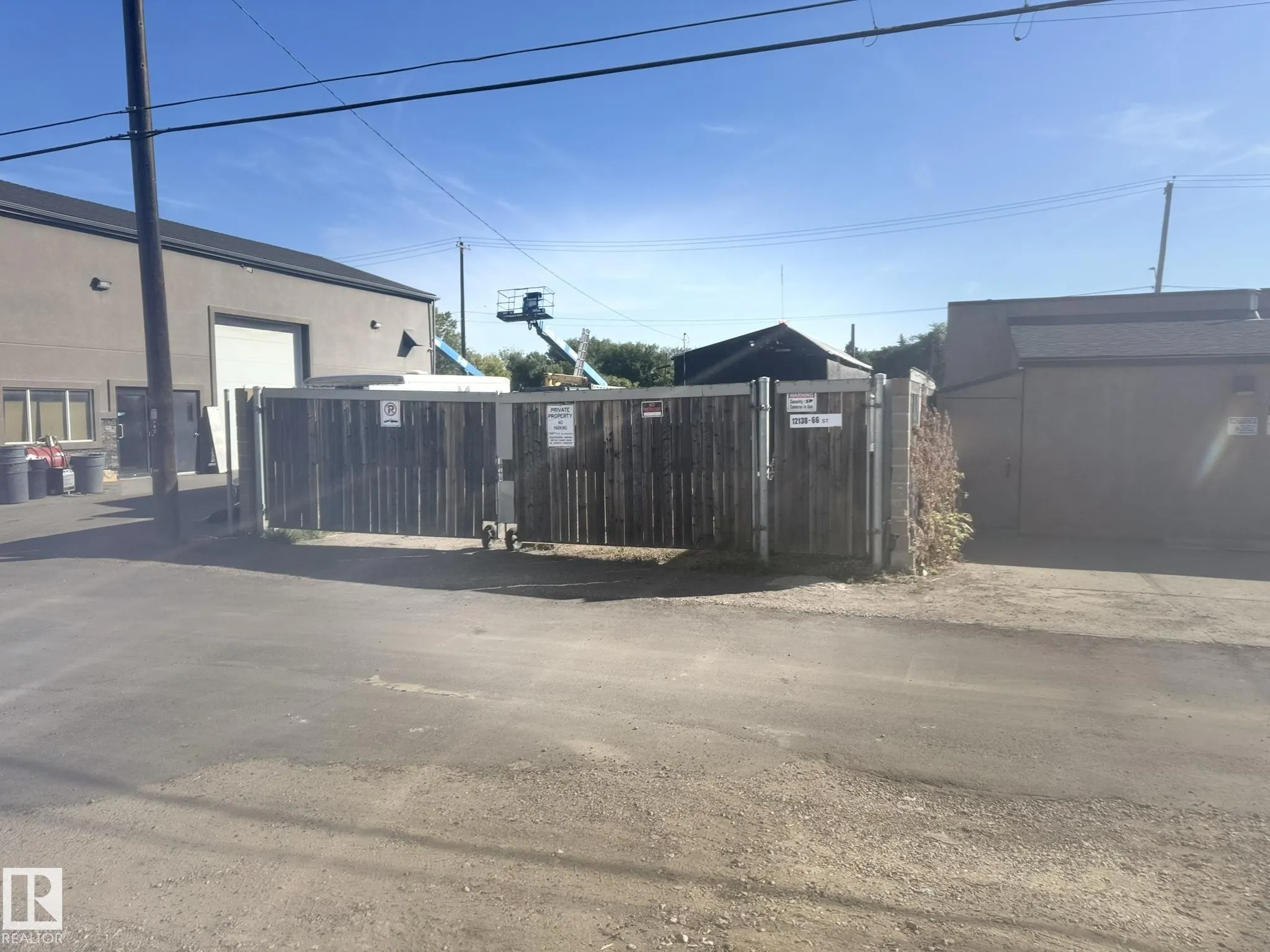 12138 66 Street