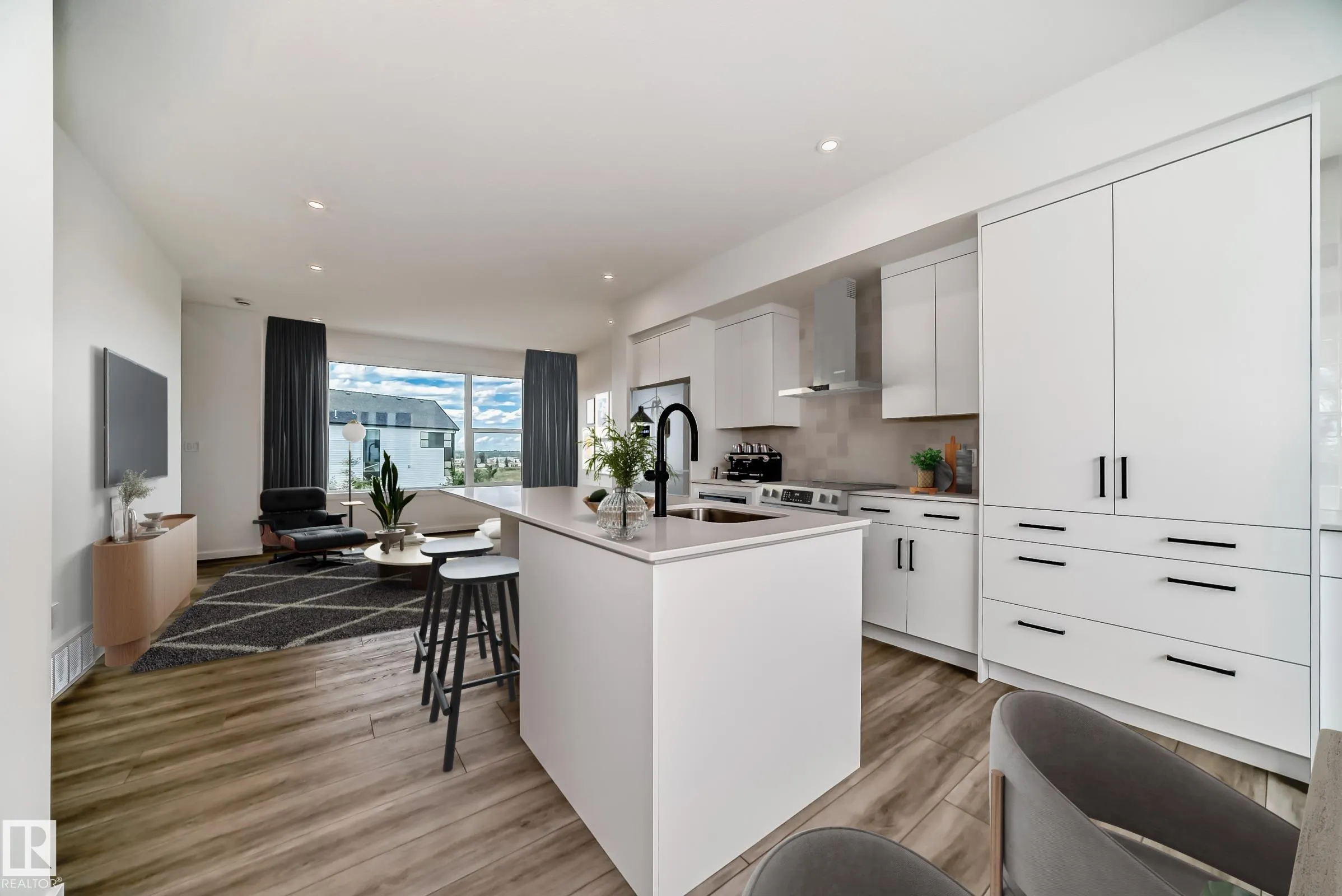 5 Rondeau Drive