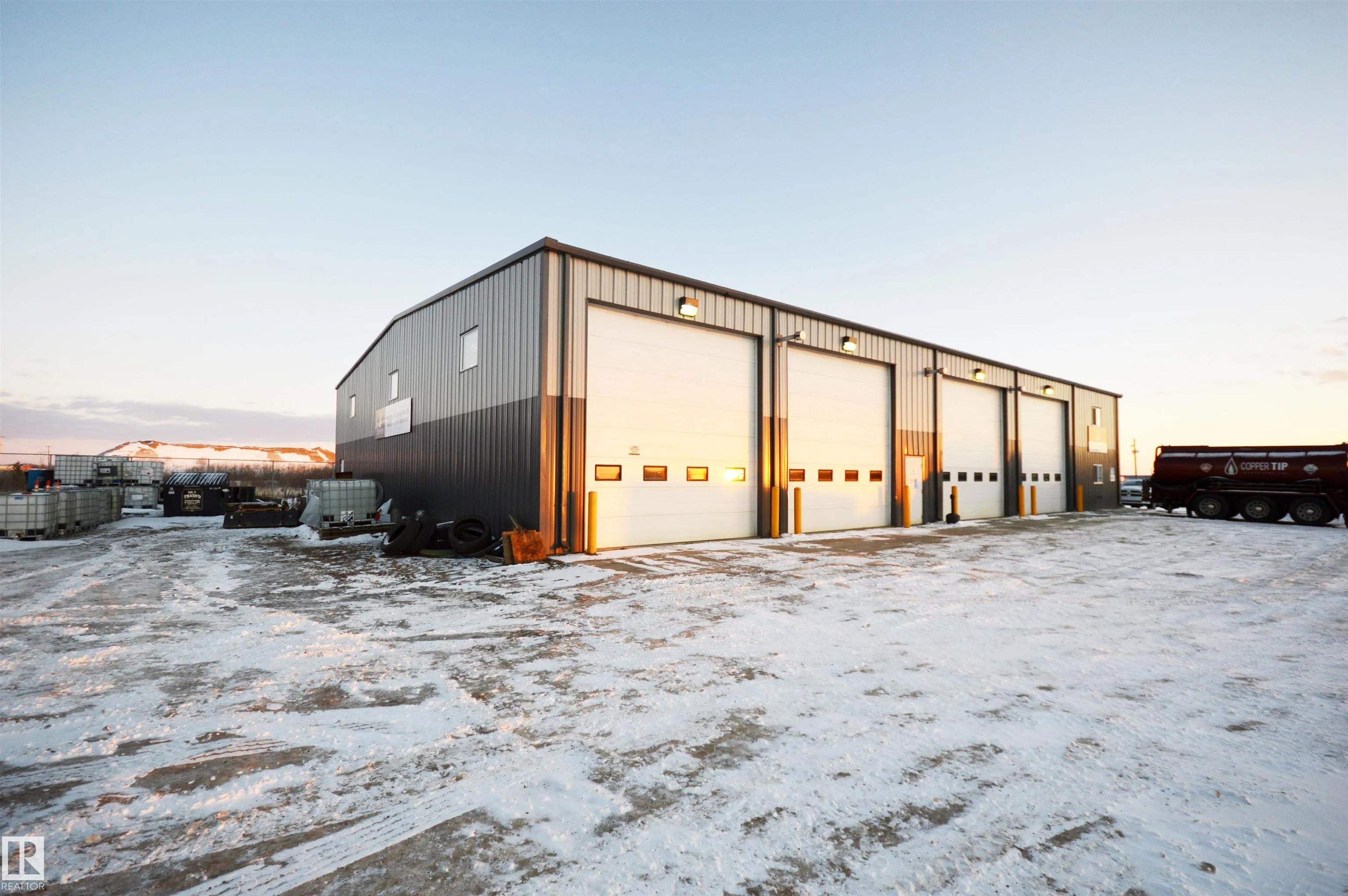 5A 45521 Hwy 660