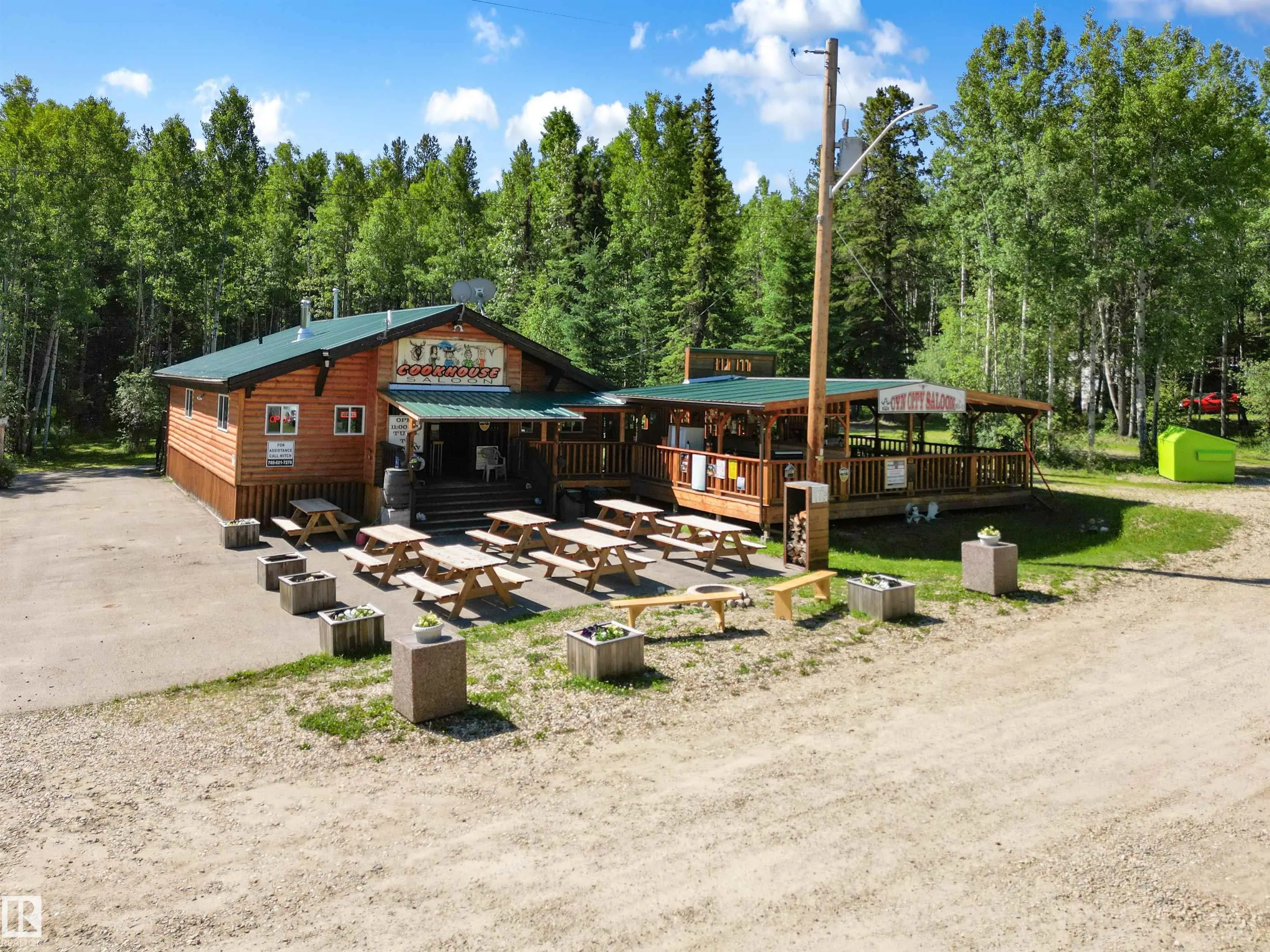4836 A 53 AVE & 4836 B 53 Avenue