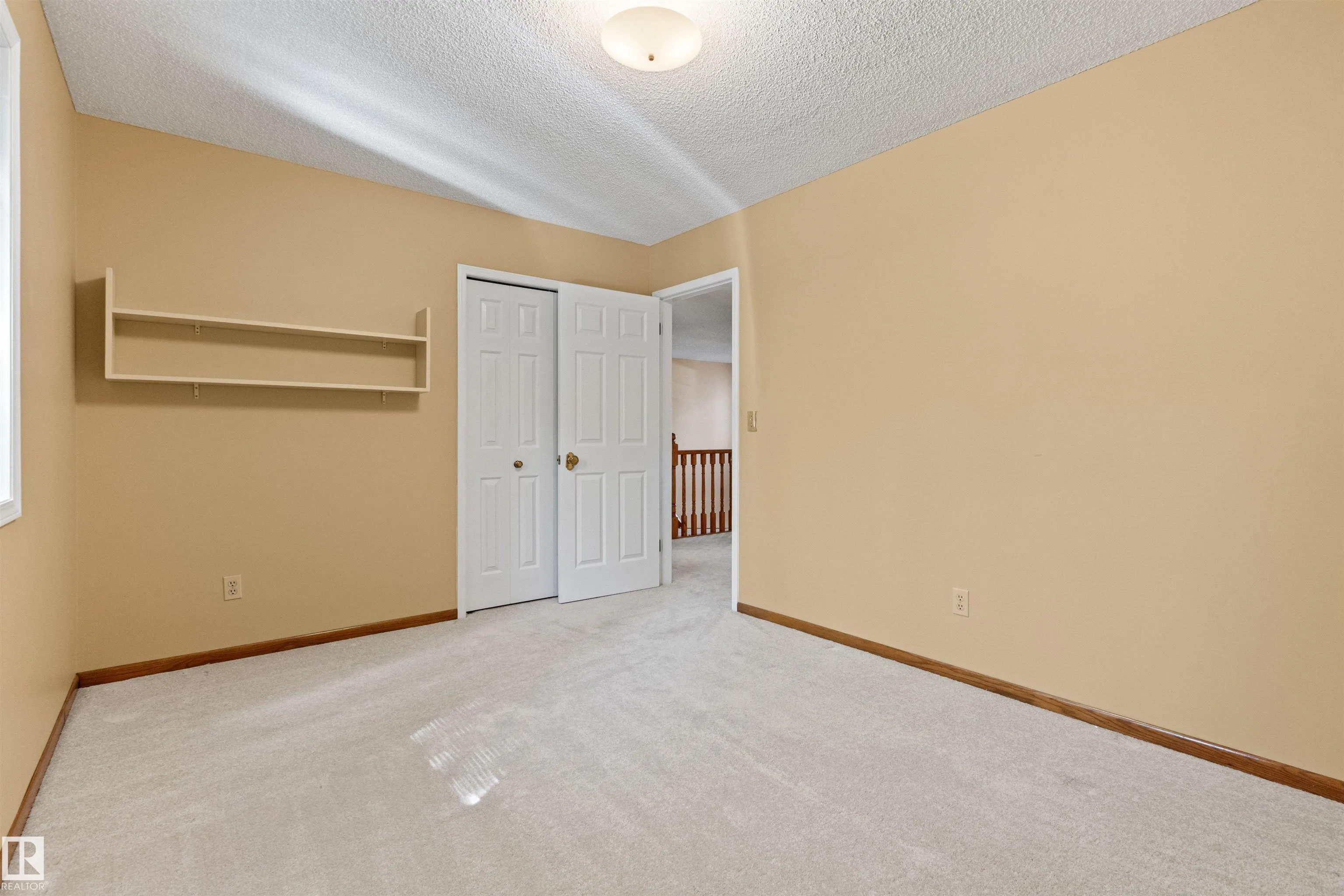 453 ROONEY Crescent