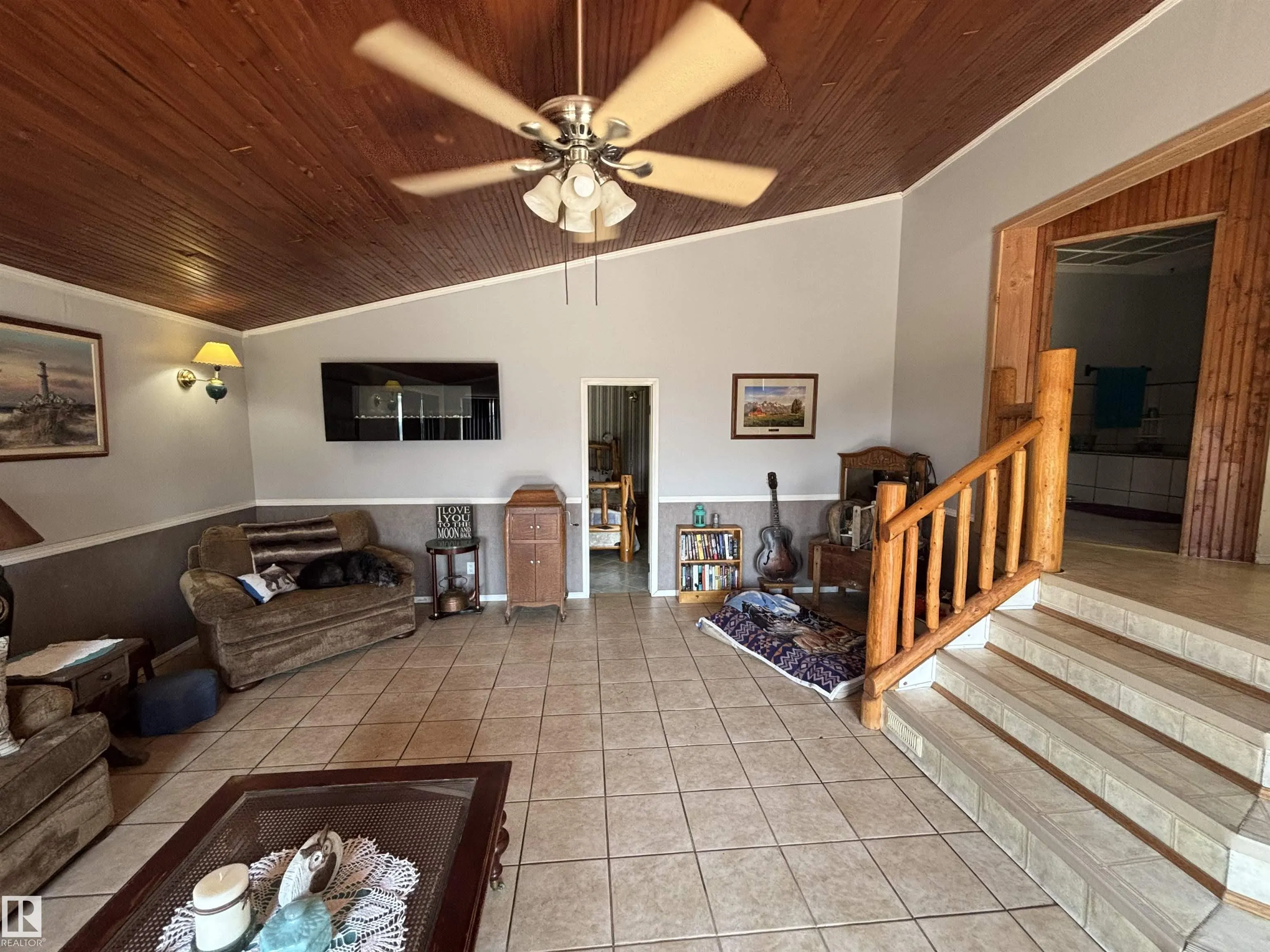 6209 HWY 633