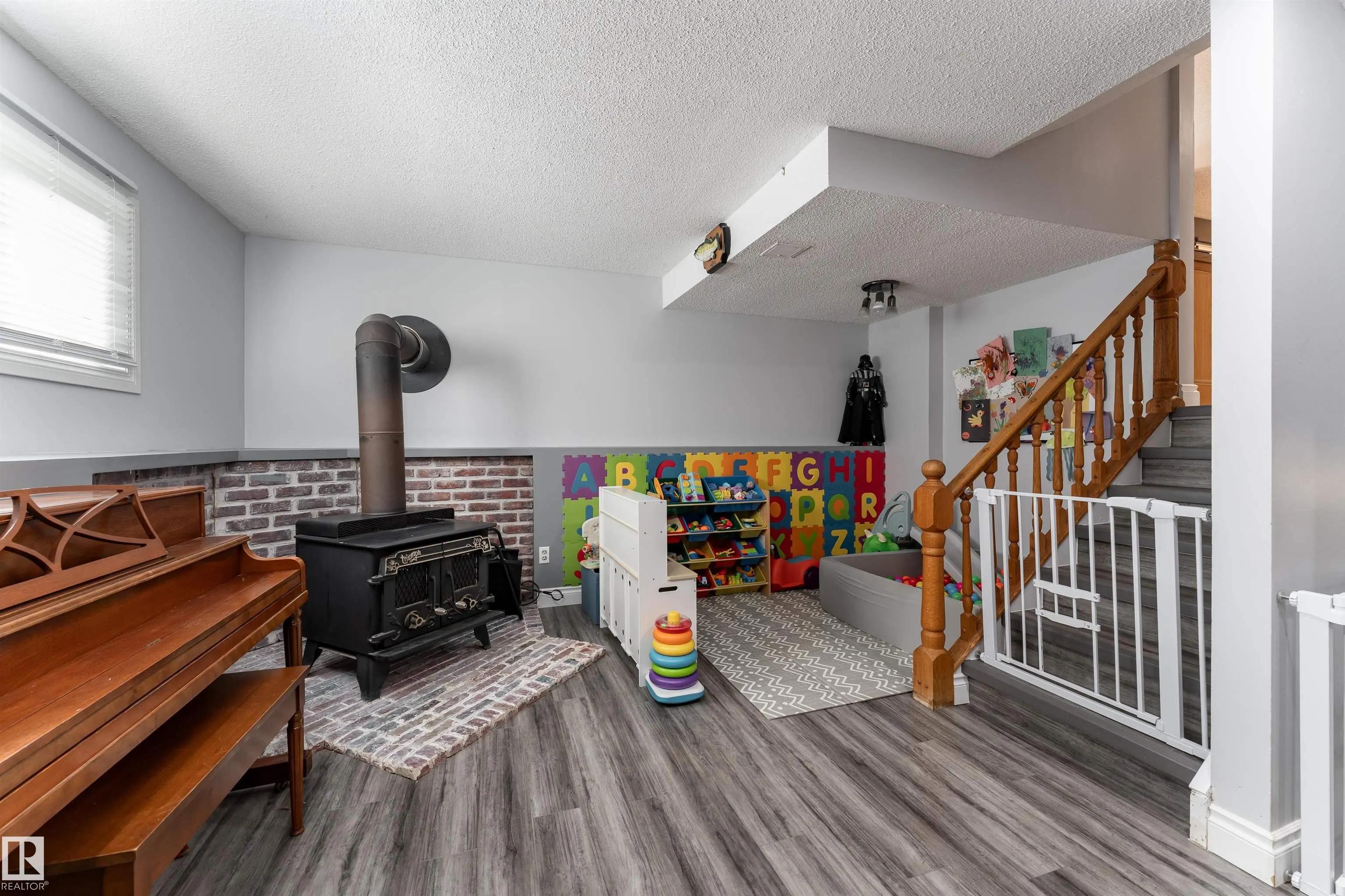 44 Mcnabb Crescent