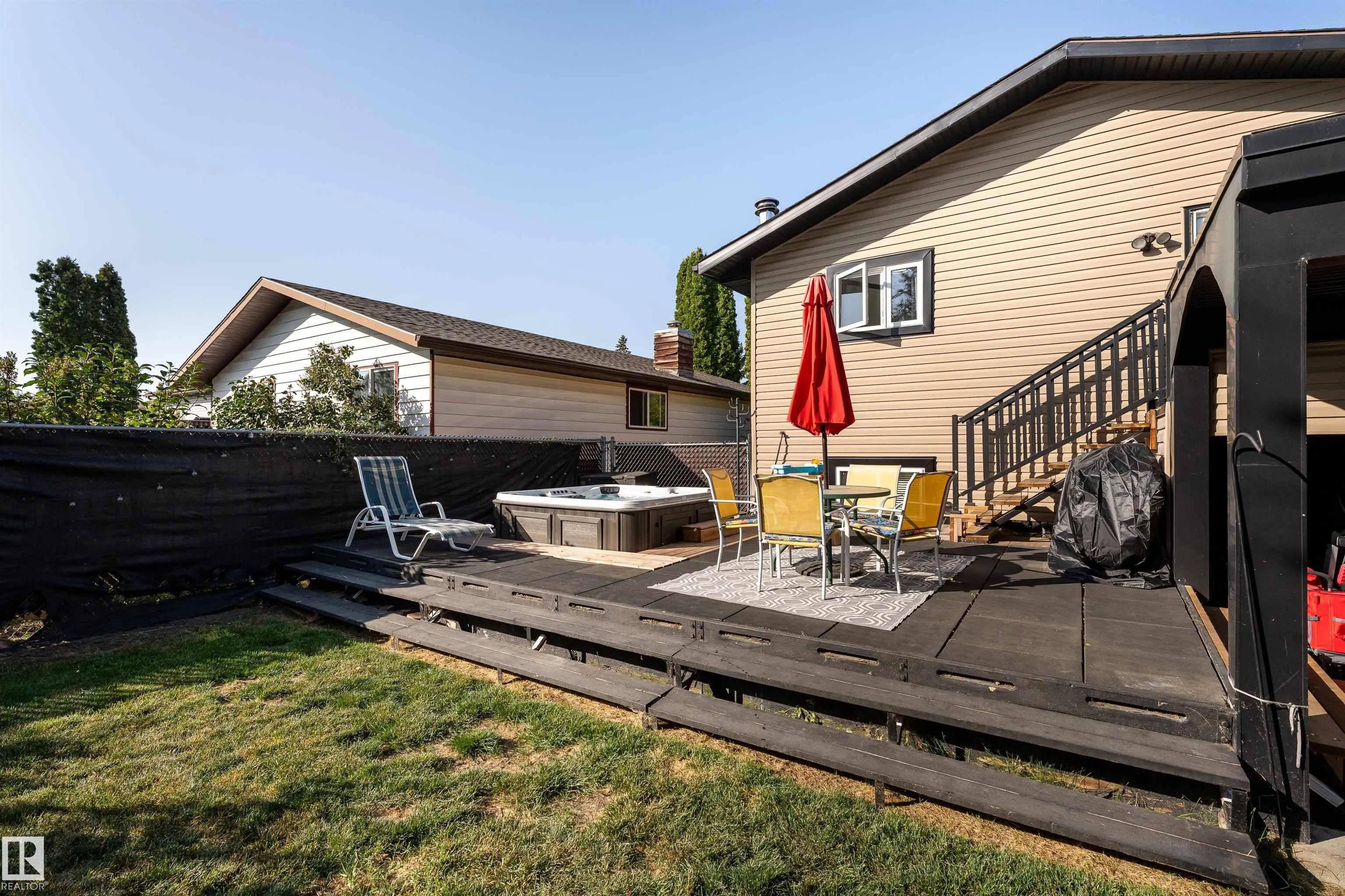 44 Mcnabb Crescent