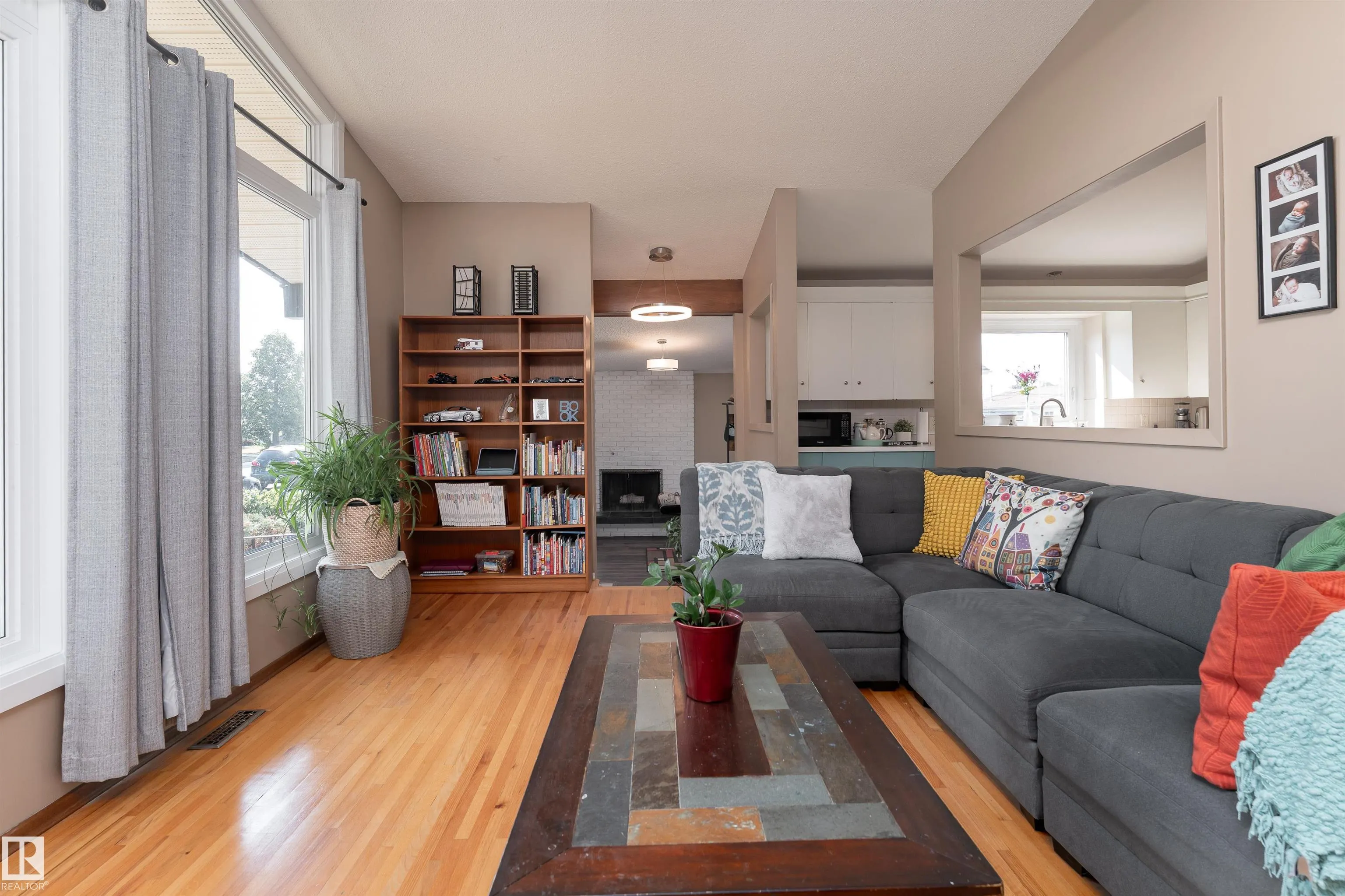 12904 86 Street