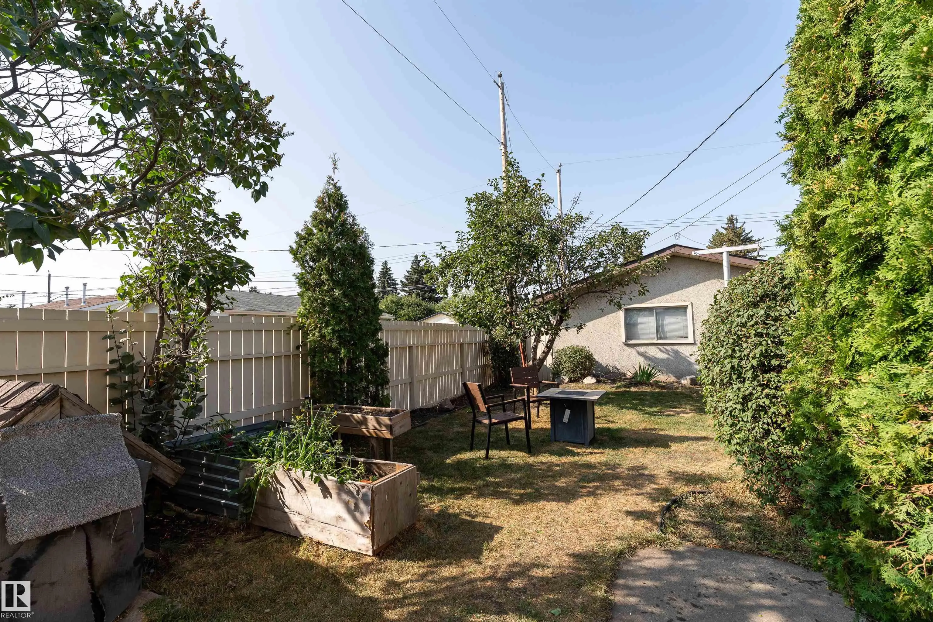 12904 86 Street