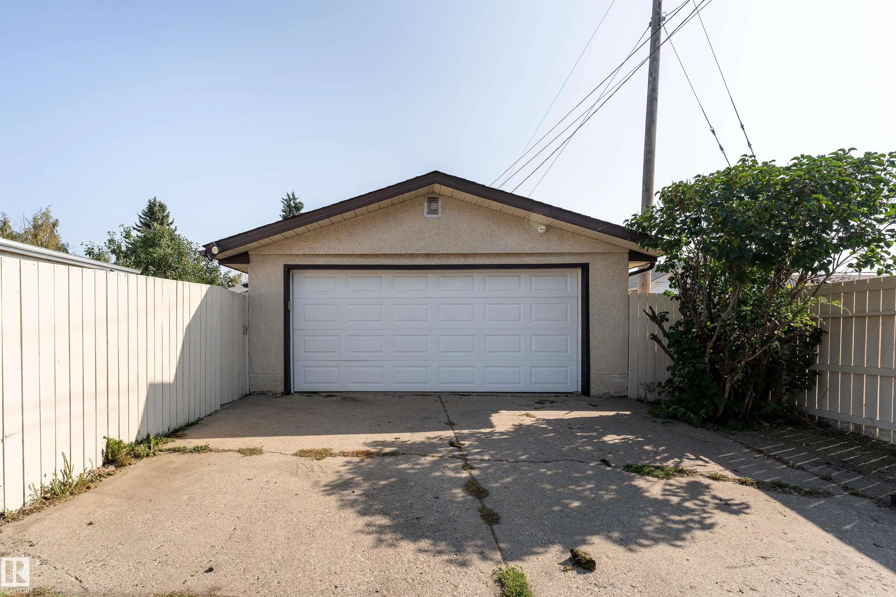 12904 86 Street