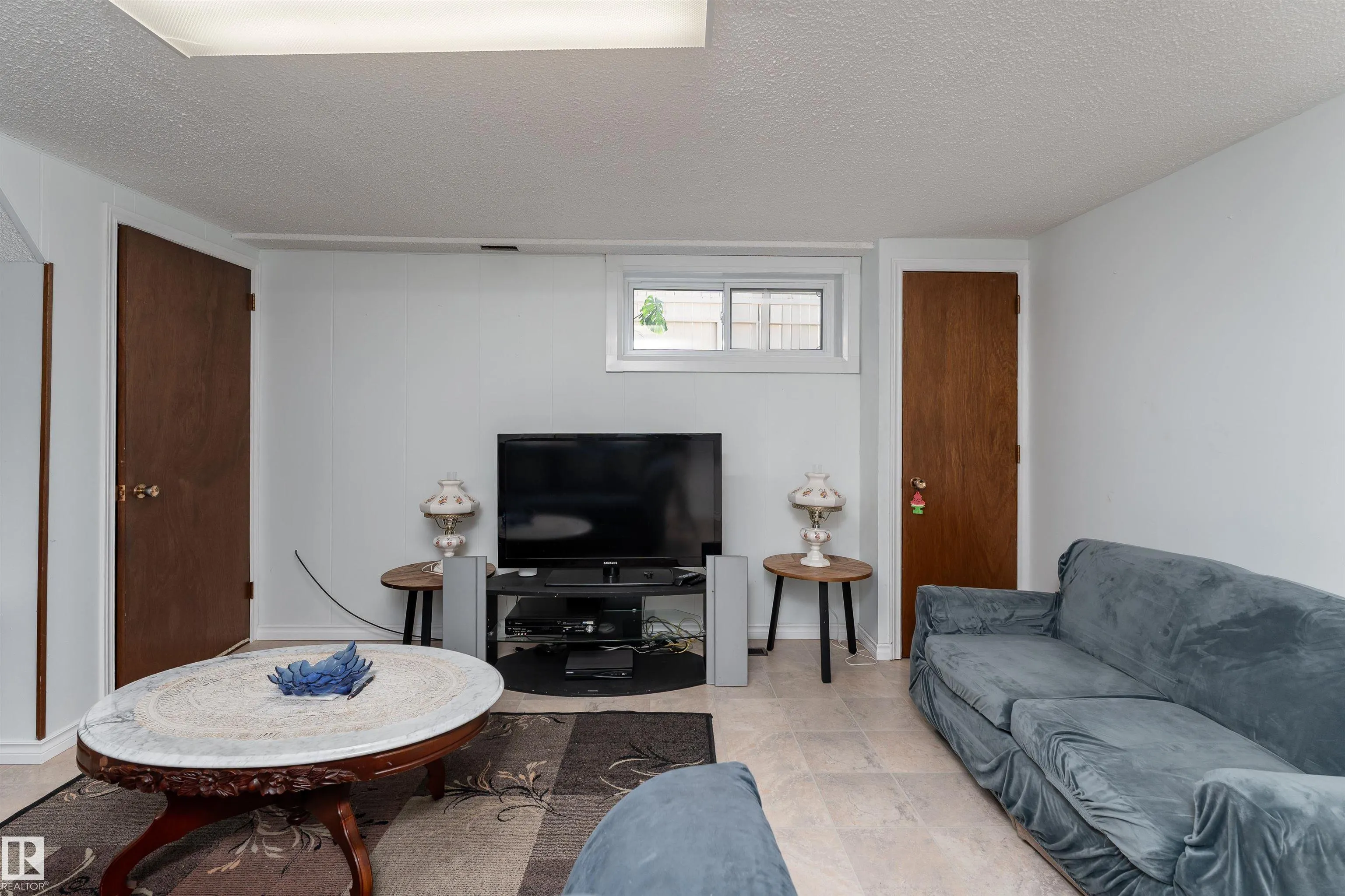 12904 86 Street