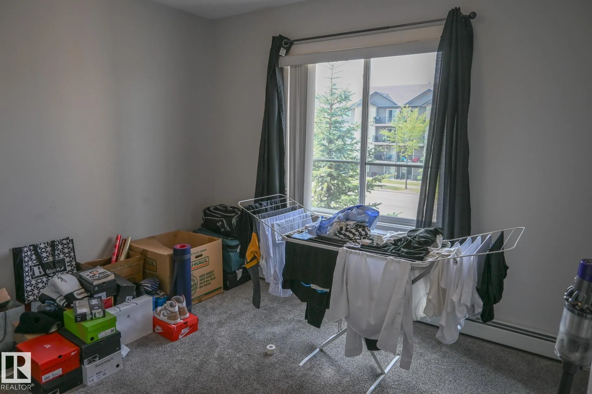 812 WELSH Drive