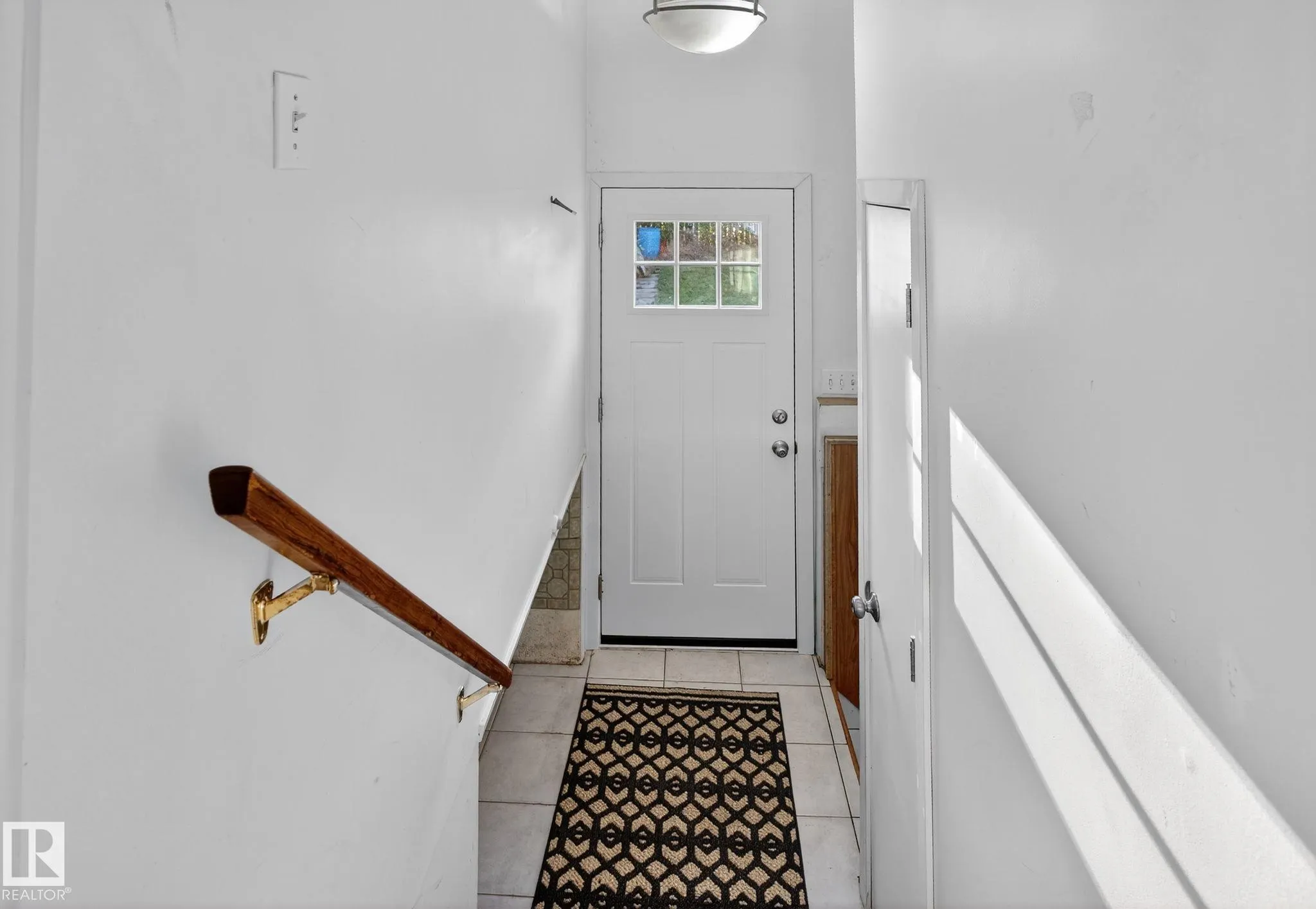 17008 108 Street