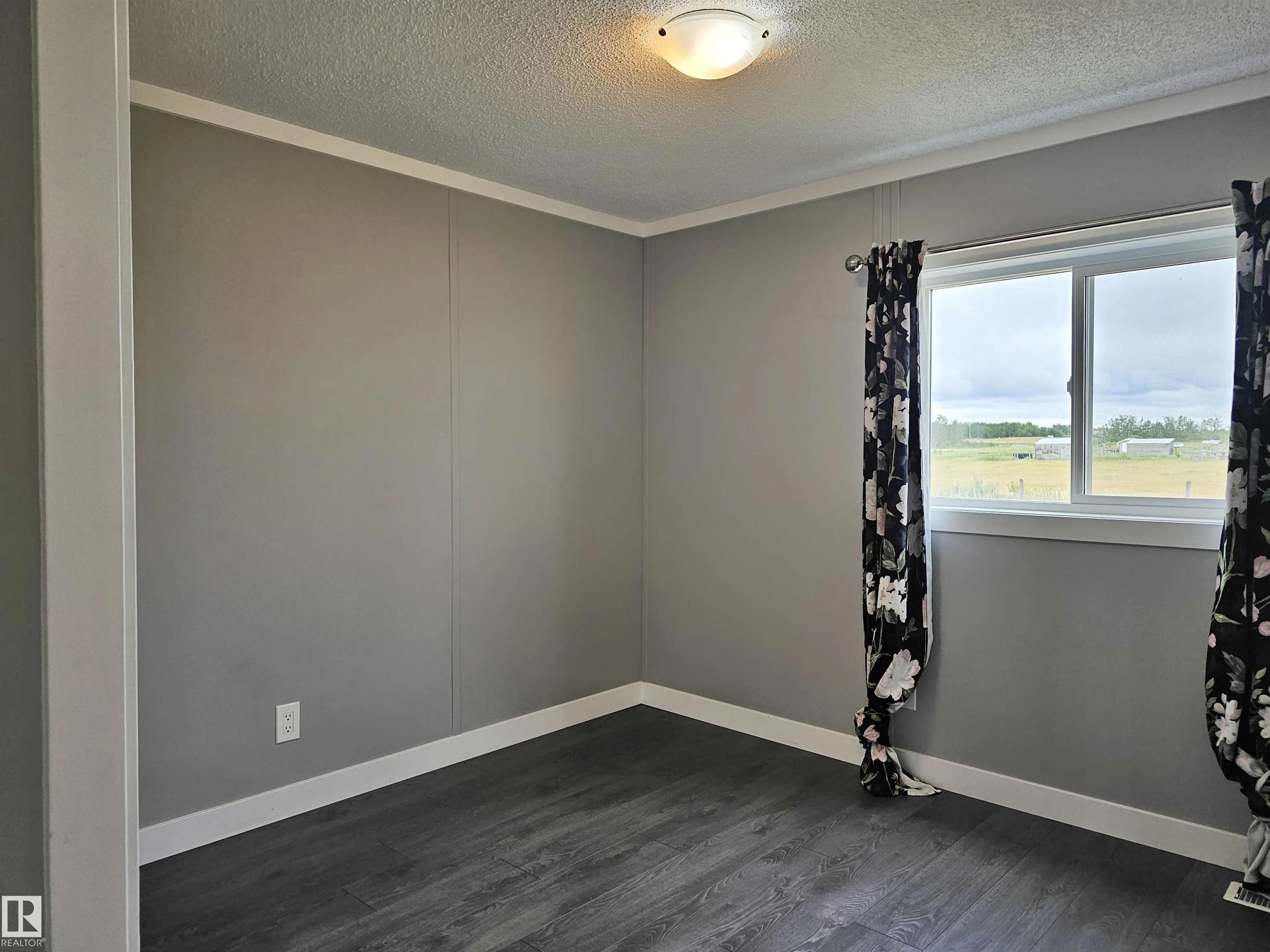 23422 TWP ROAD 582