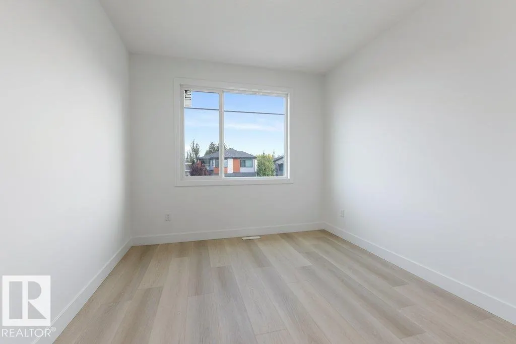 11010 174A Avenue