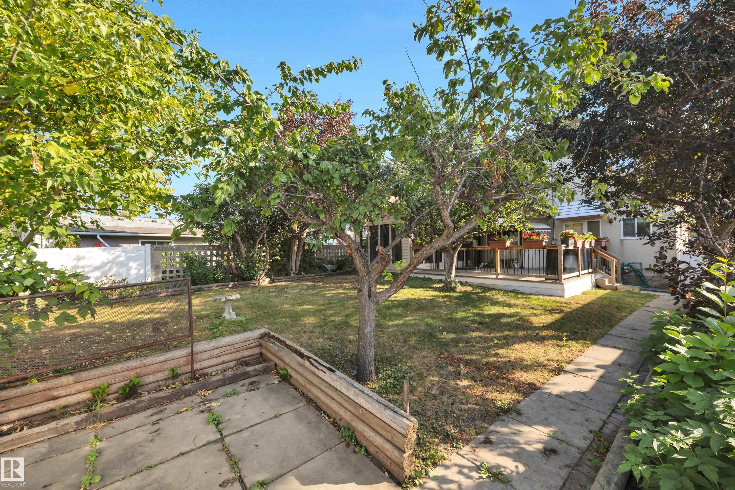 10648 74 Street