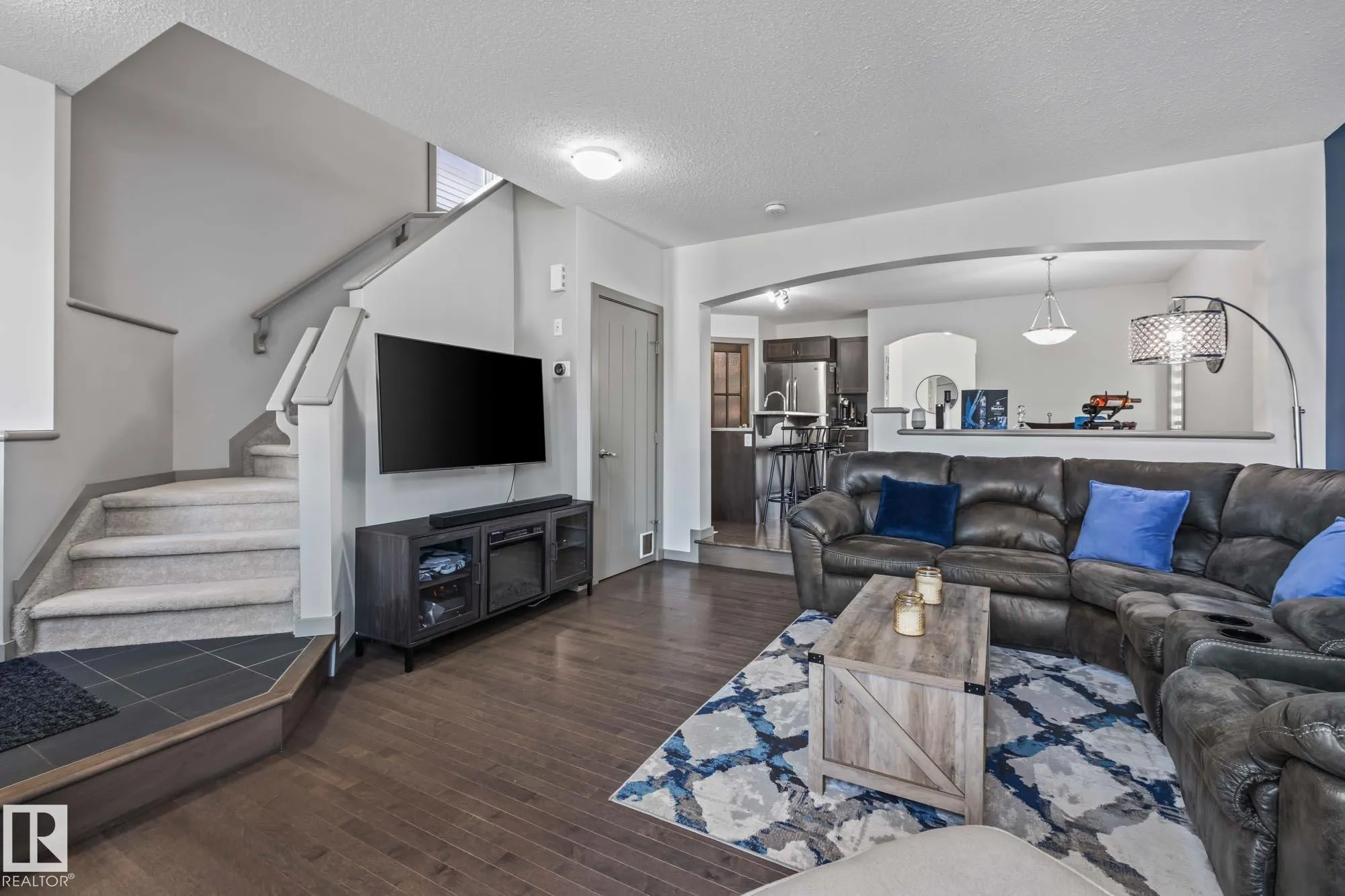 4212 ORCHARDS Drive