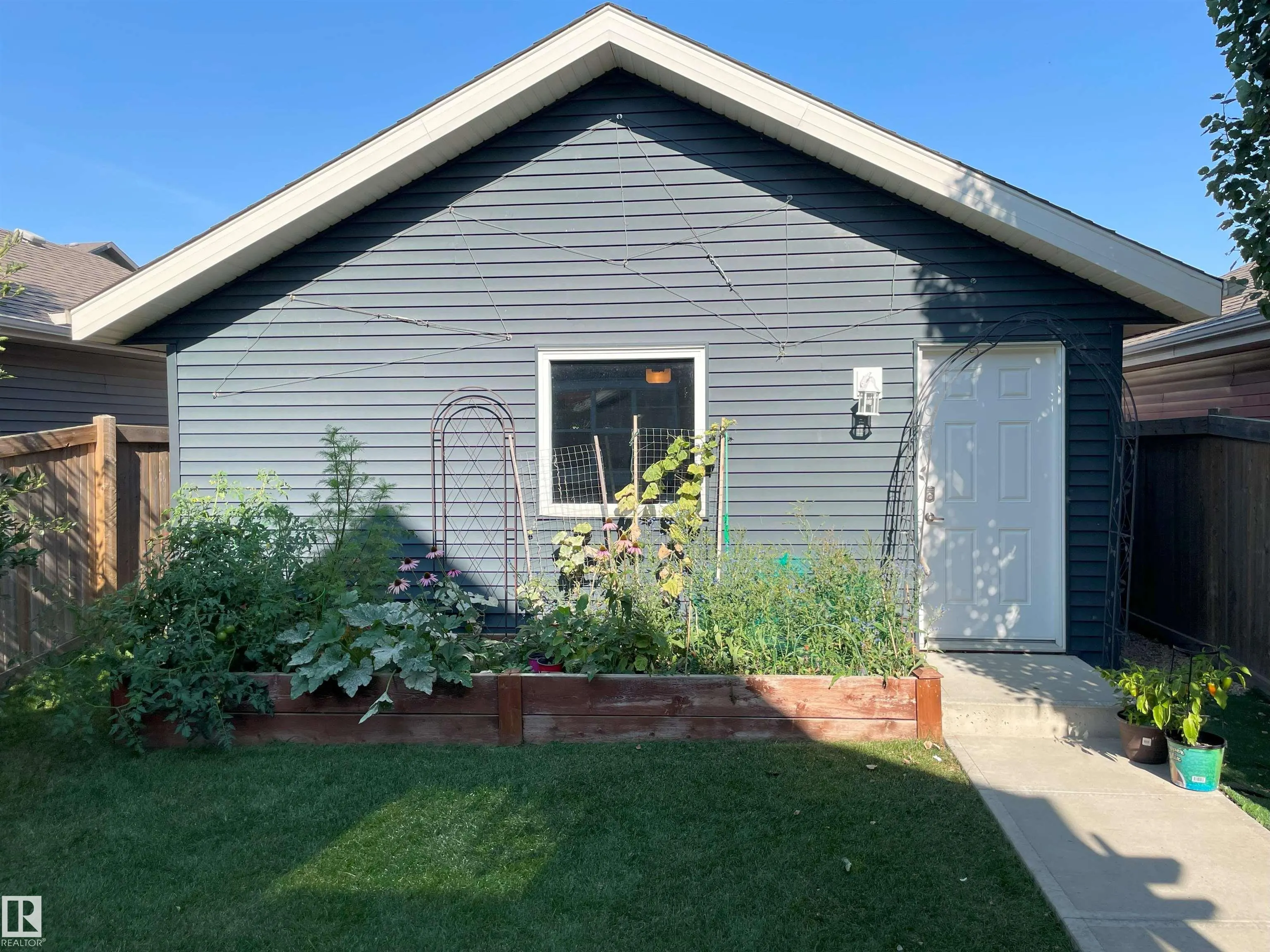 4212 ORCHARDS Drive