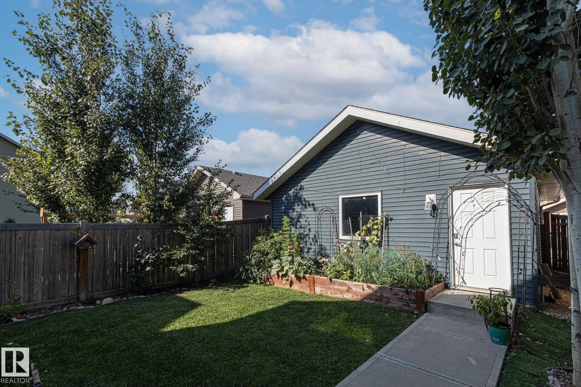 4212 ORCHARDS Drive