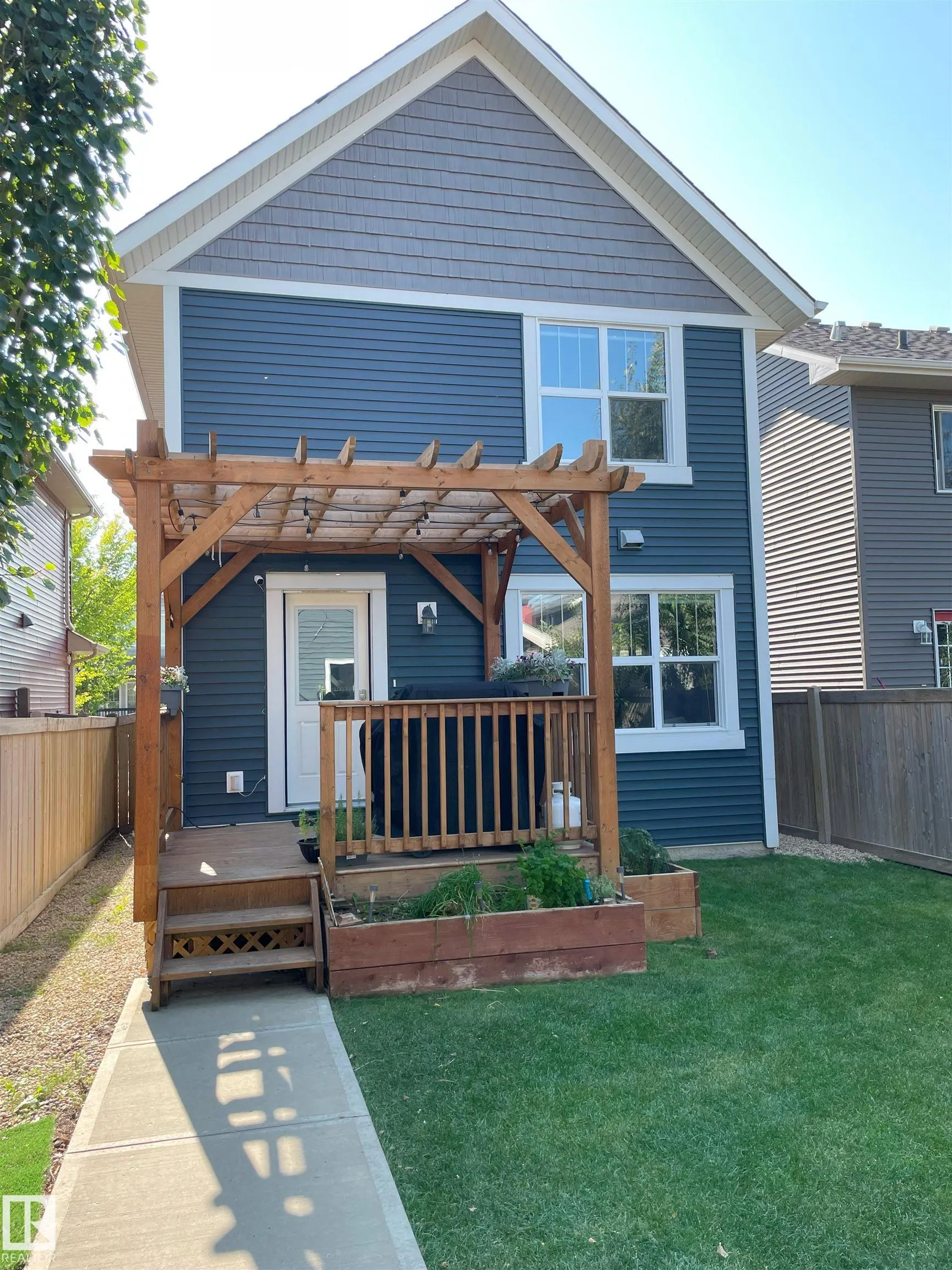 4212 ORCHARDS Drive