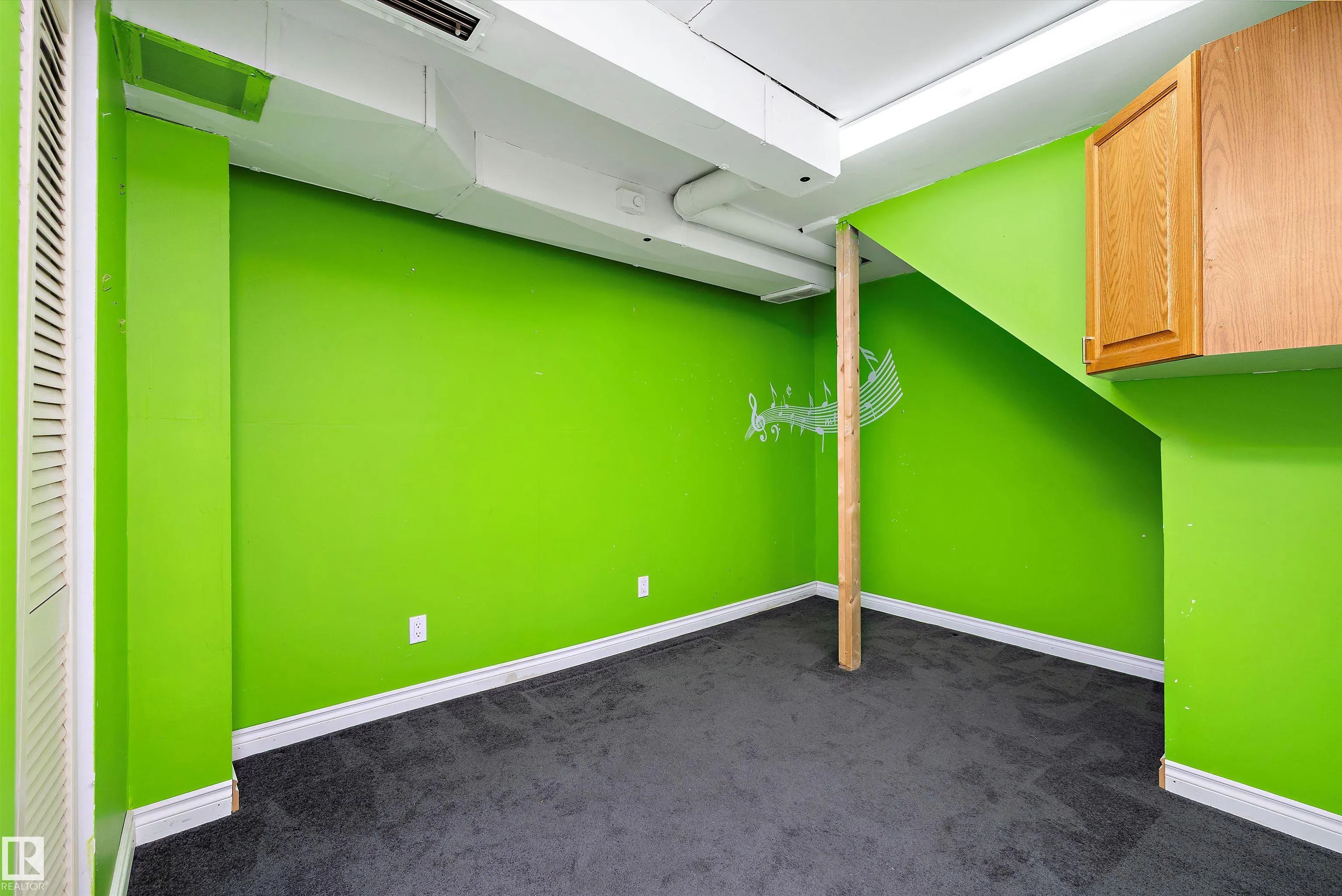 1511 LAKESIDE Green
