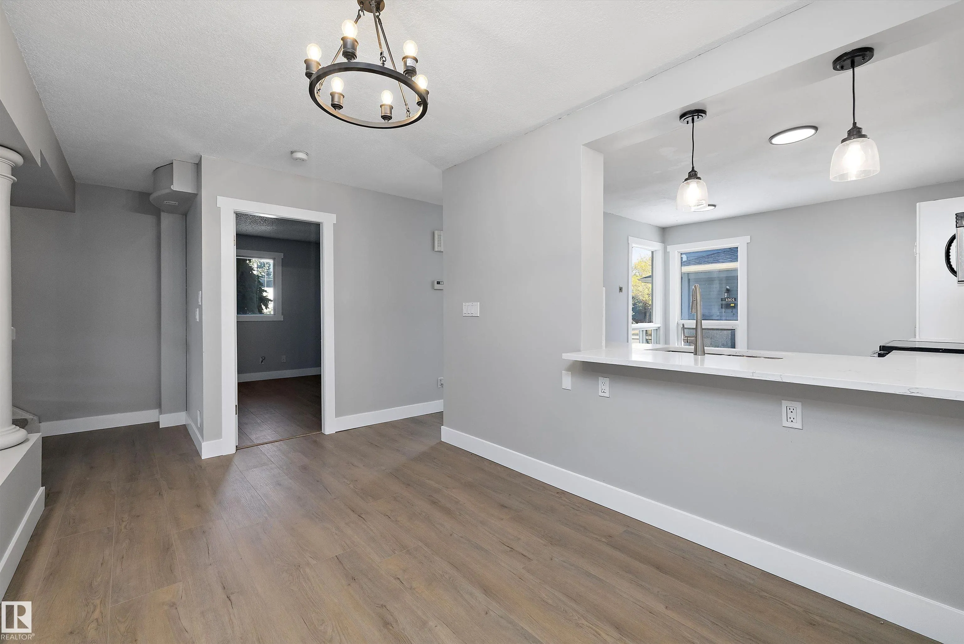 1511 LAKESIDE Green