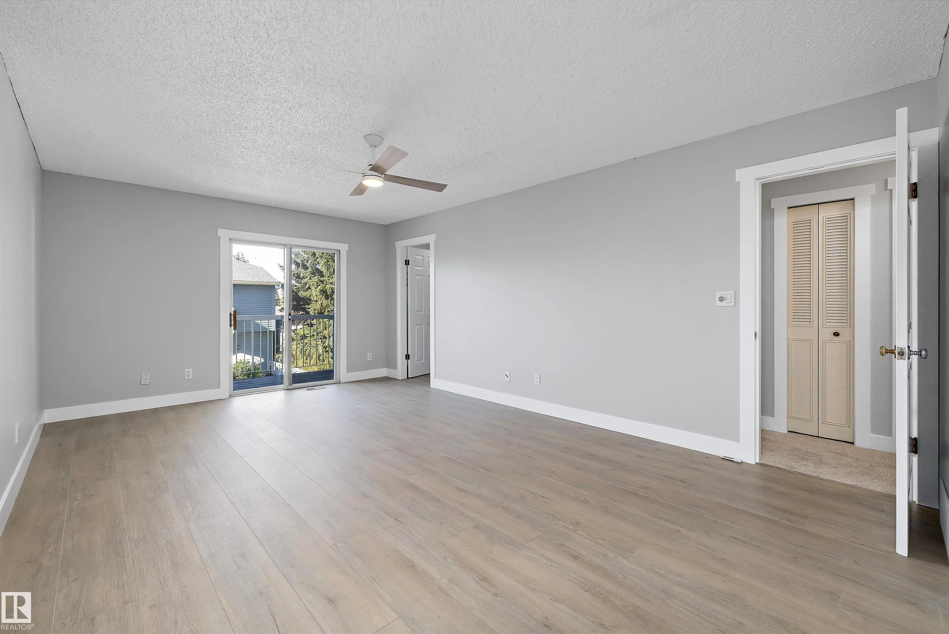 1511 LAKESIDE Green