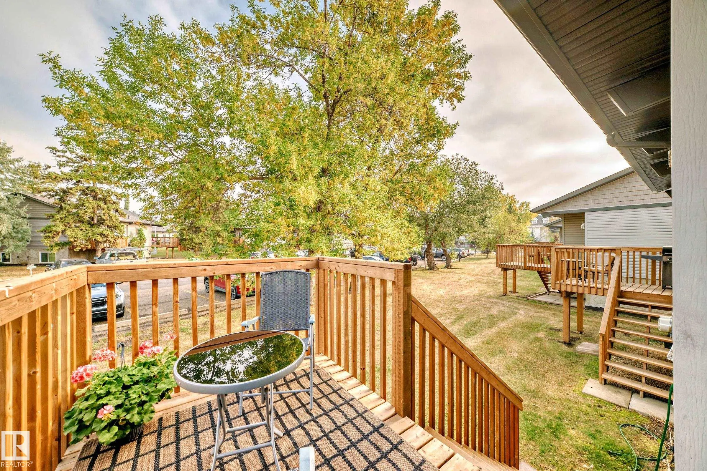 8 NORTHWOODS Village