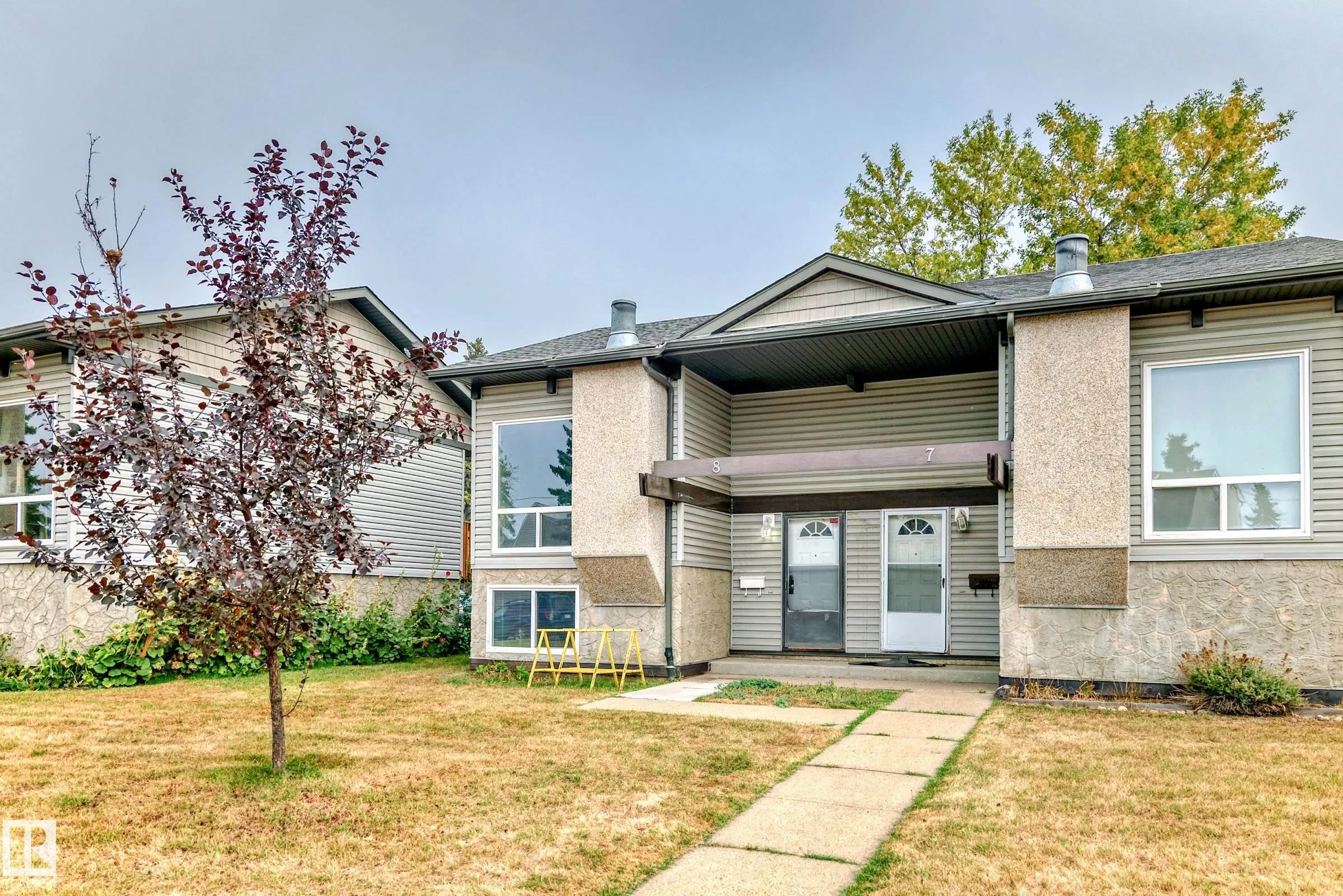 8 NORTHWOODS Village
