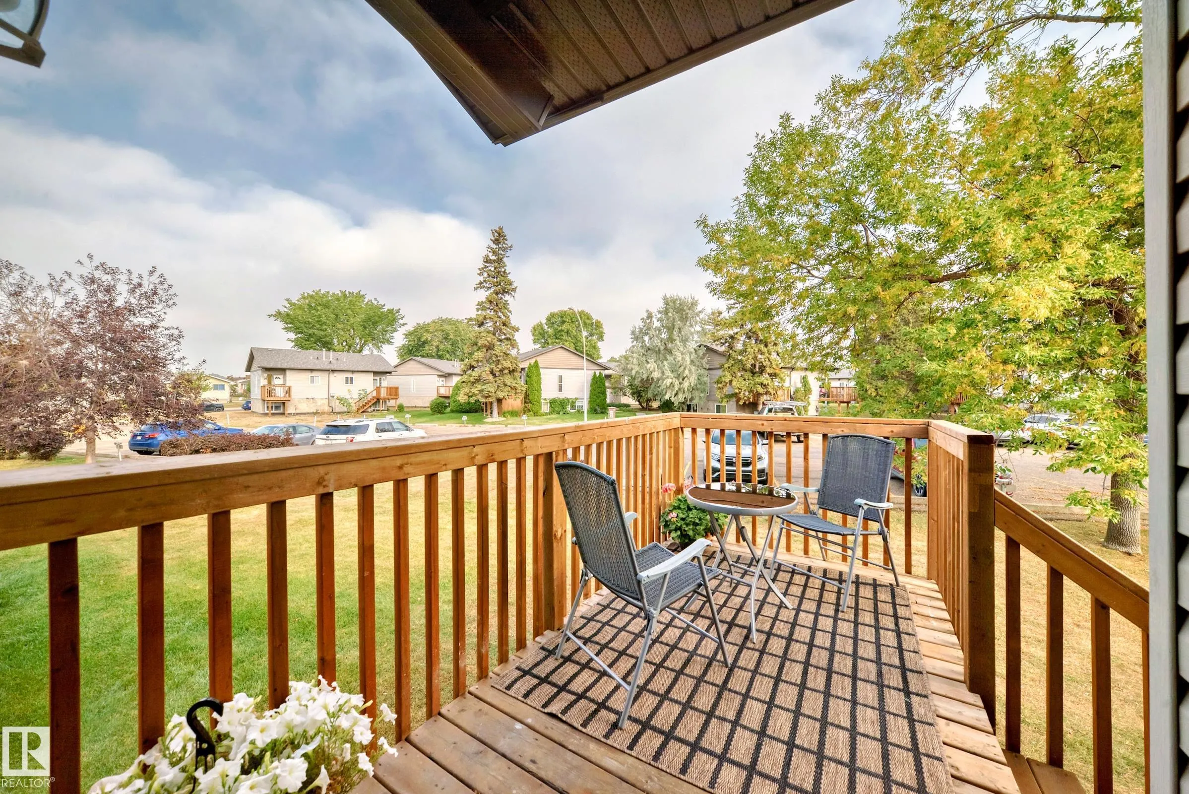 8 NORTHWOODS Village