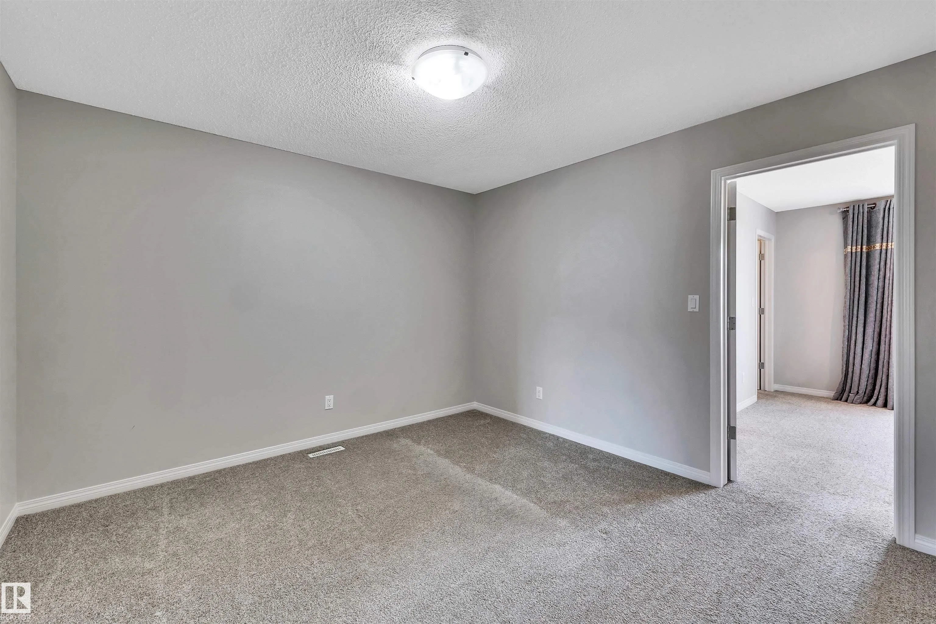 1271 CHAPPELLE Boulevard