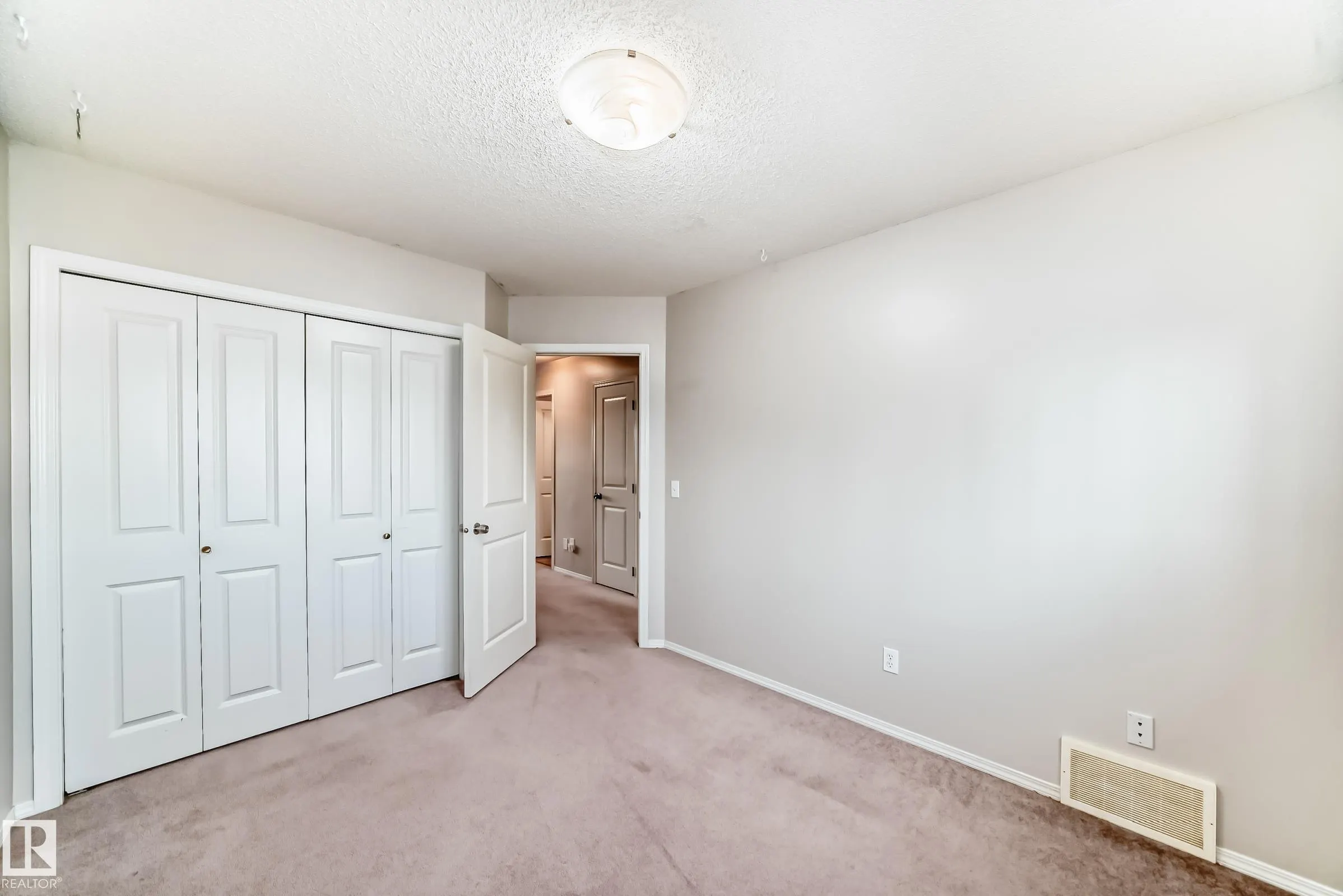 11 Graywood Terrace