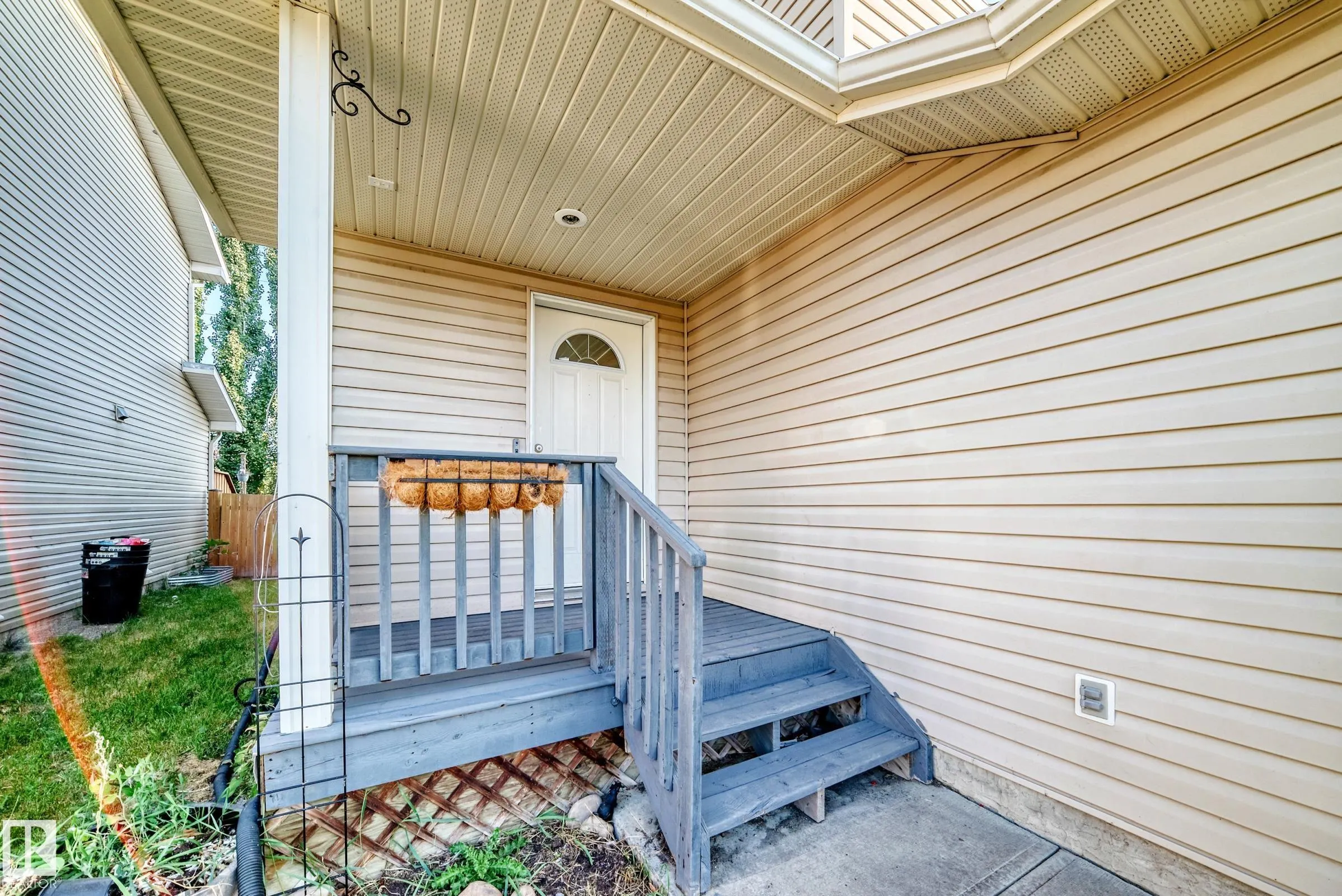 11 Graywood Terrace