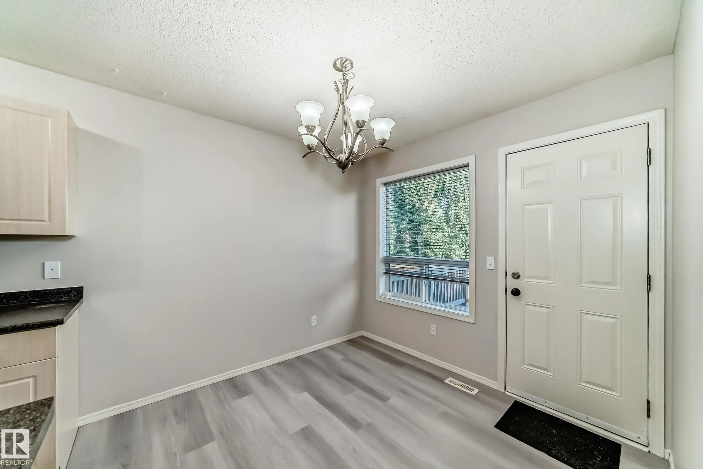11 Graywood Terrace