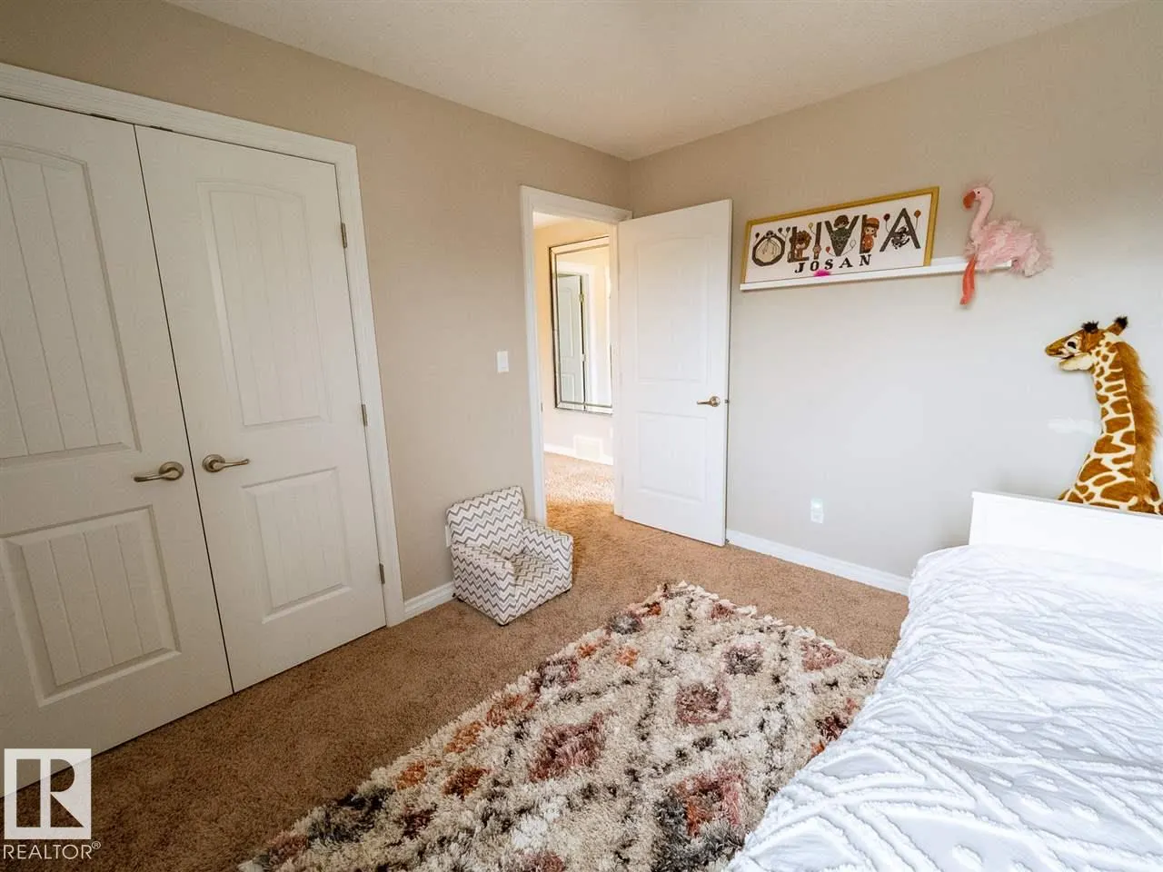 1618 WATES Close