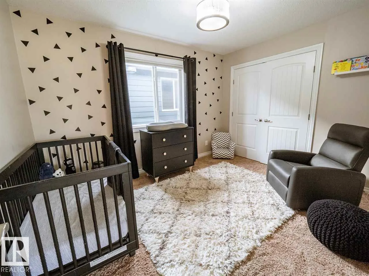 1618 WATES Close