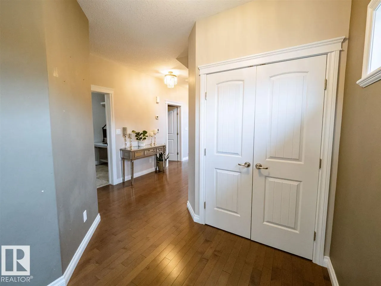 1618 WATES Close