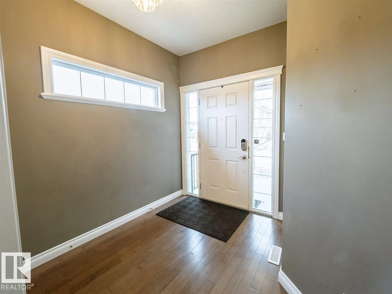 1618 WATES Close