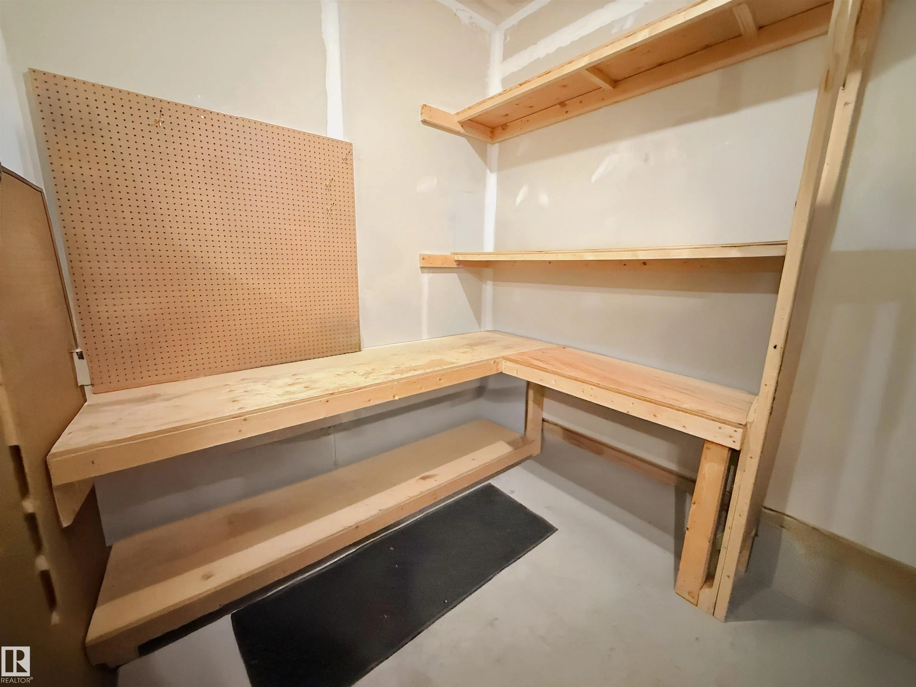 121 HARVEST RIDGE Drive