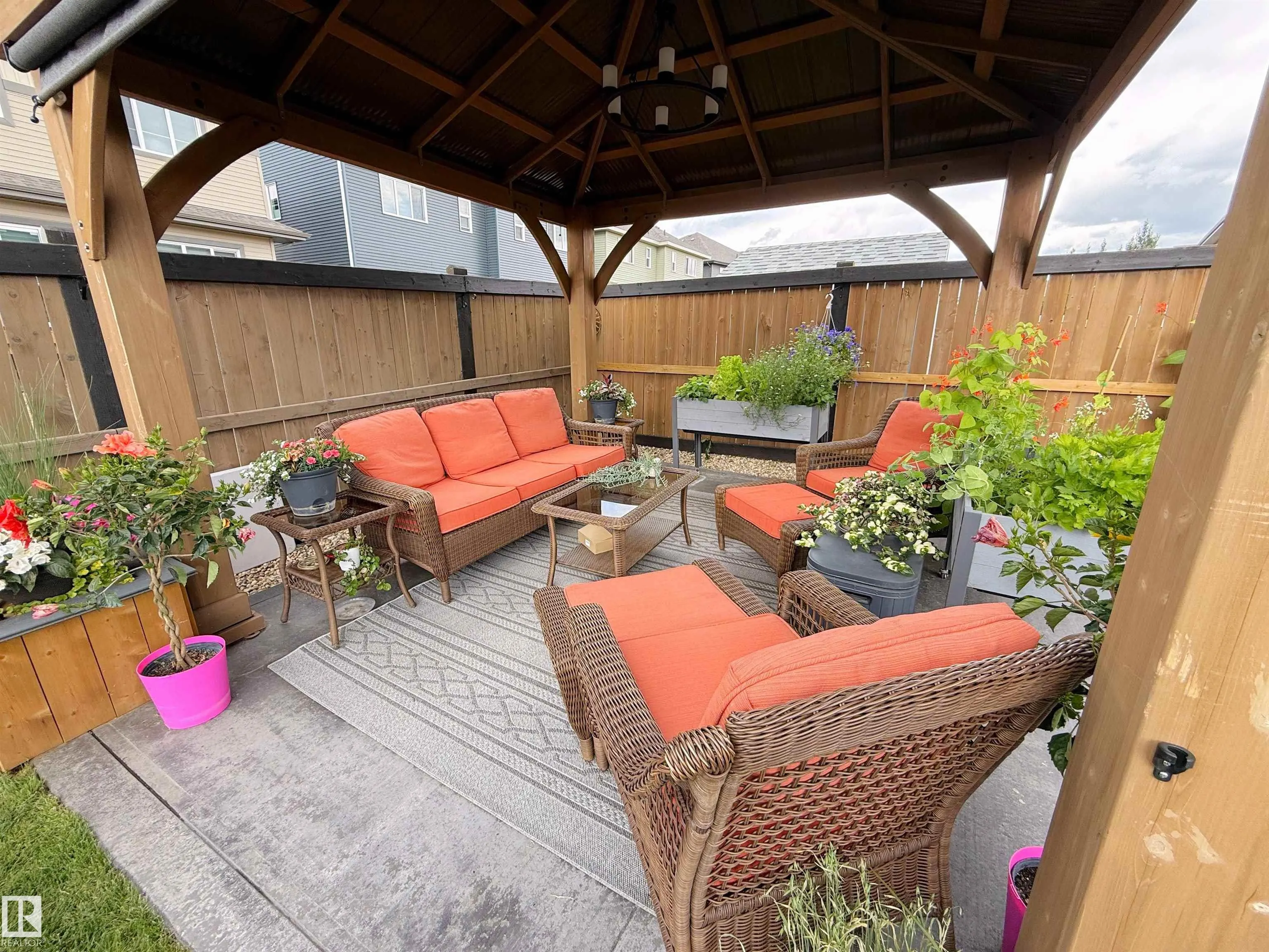 121 HARVEST RIDGE Drive