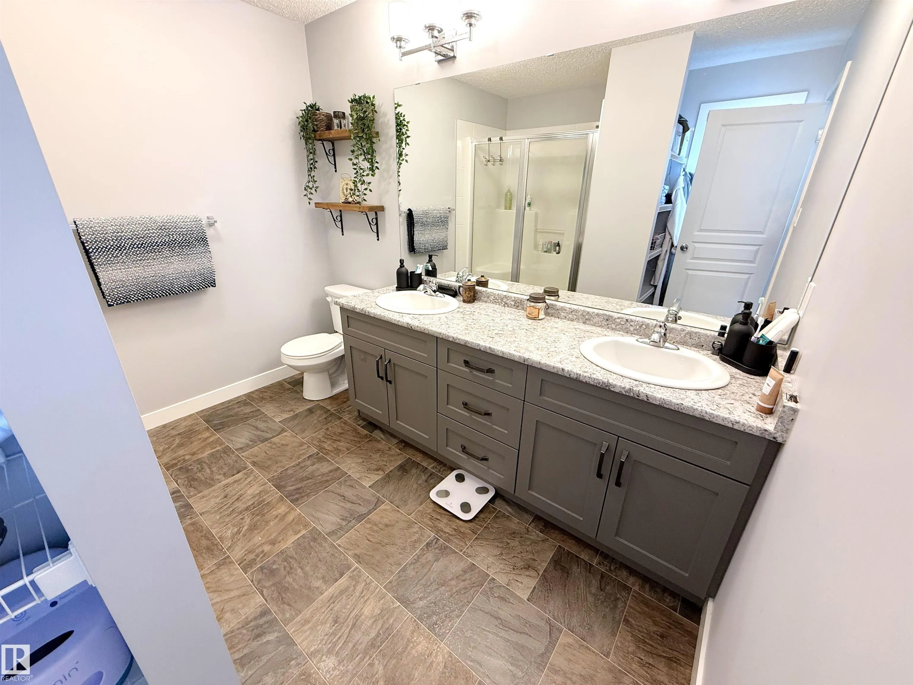 121 HARVEST RIDGE Drive