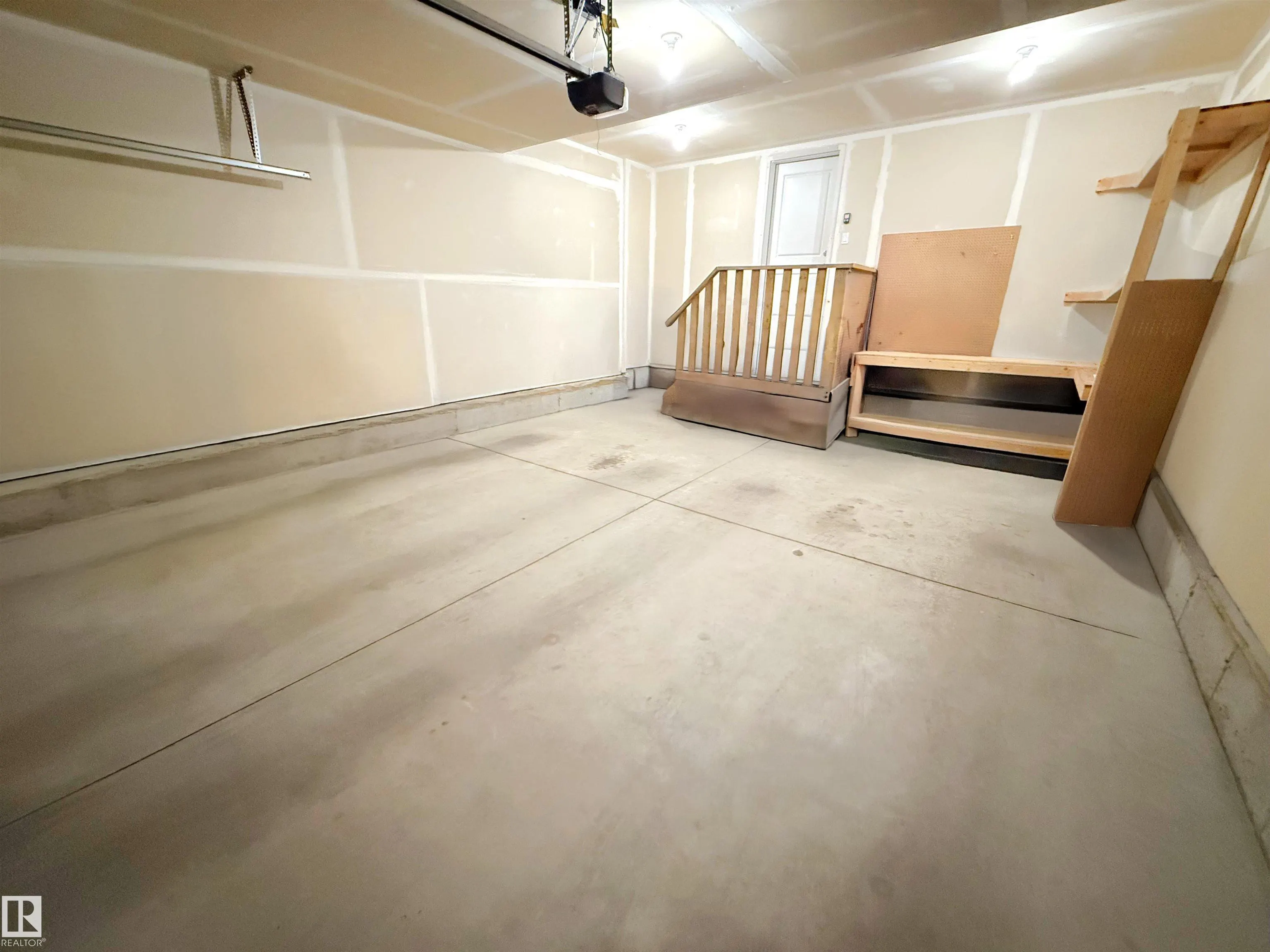 121 HARVEST RIDGE Drive