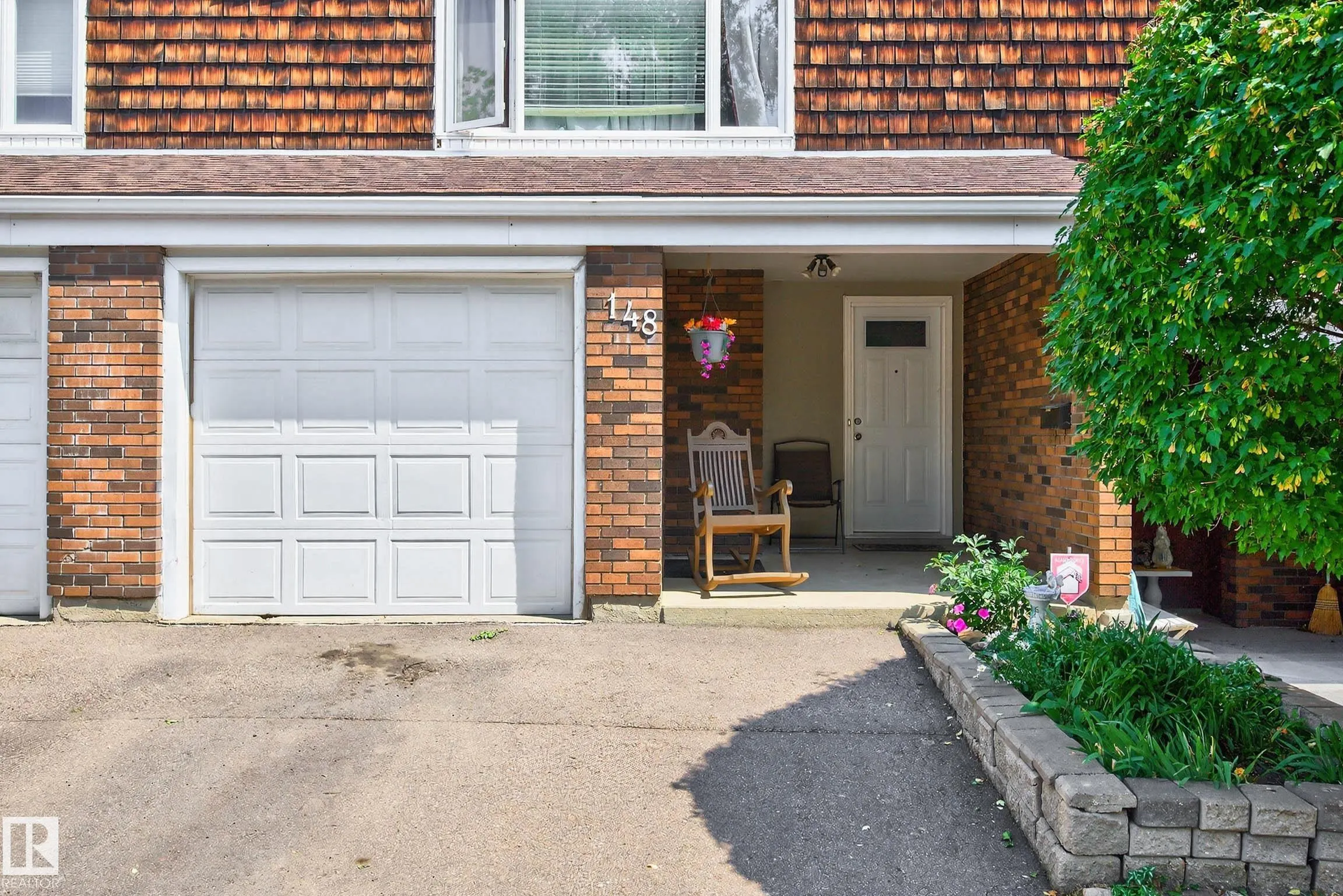 148 GREAT Oaks