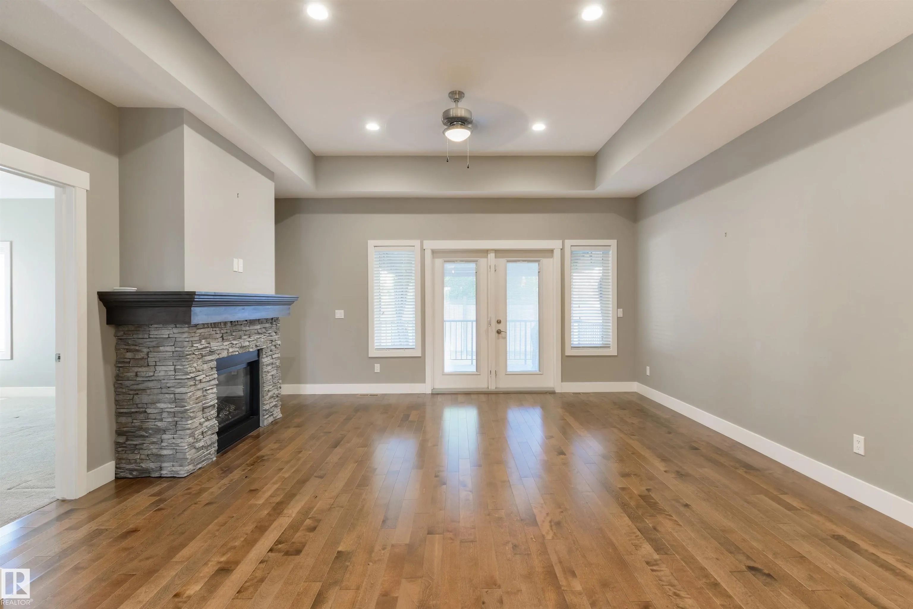 50 HEATHERGLEN Drive