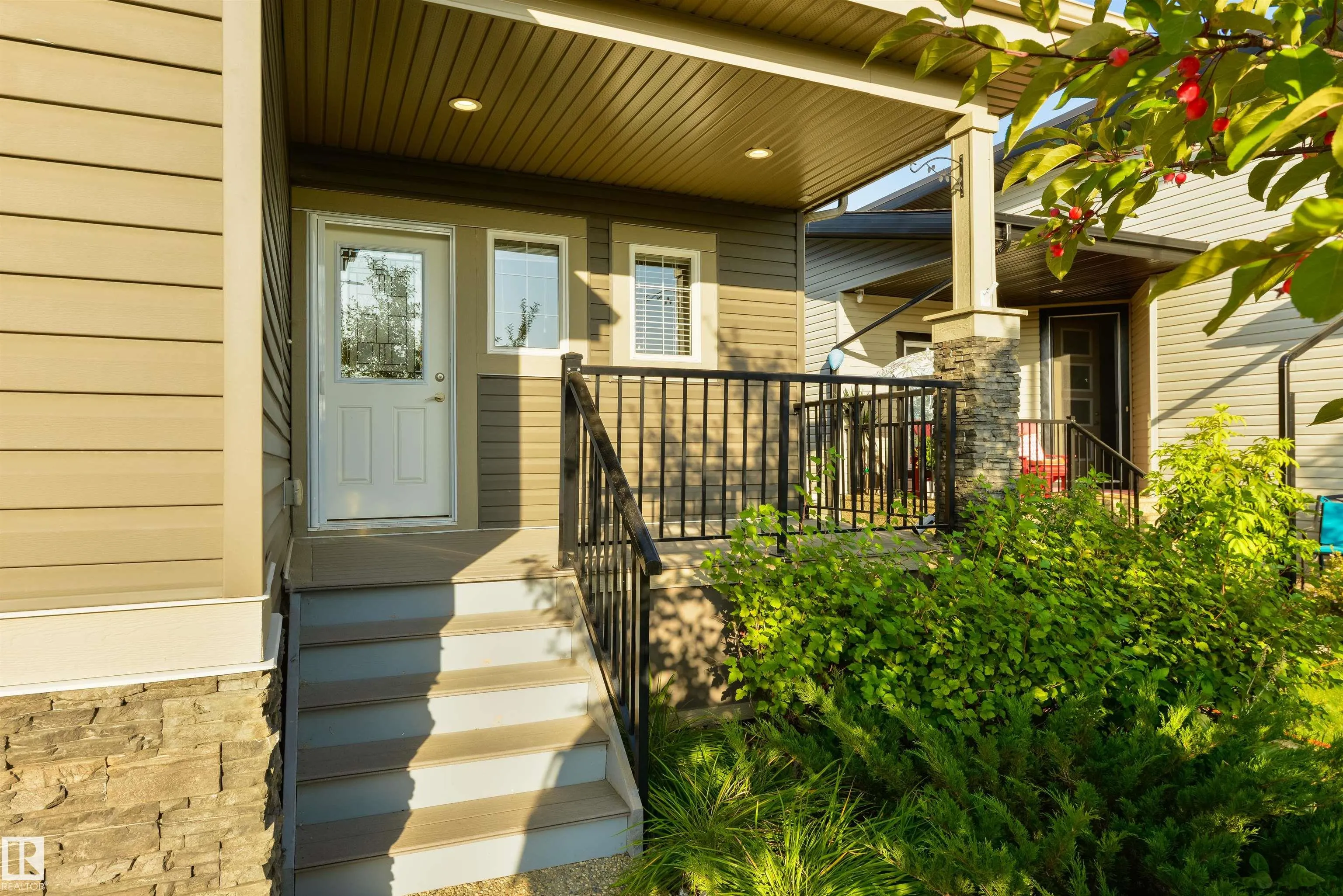 50 HEATHERGLEN Drive