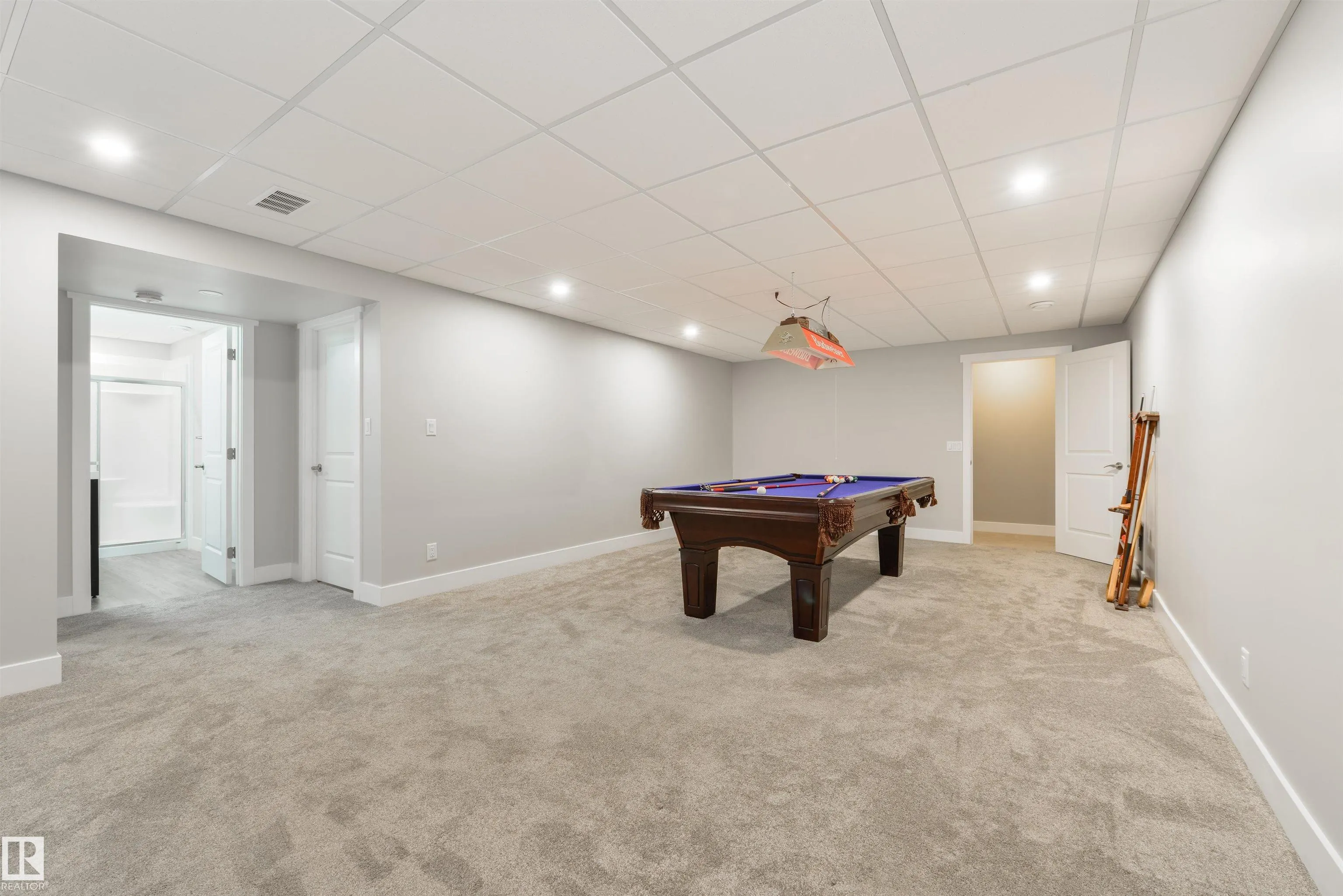 50 HEATHERGLEN Drive