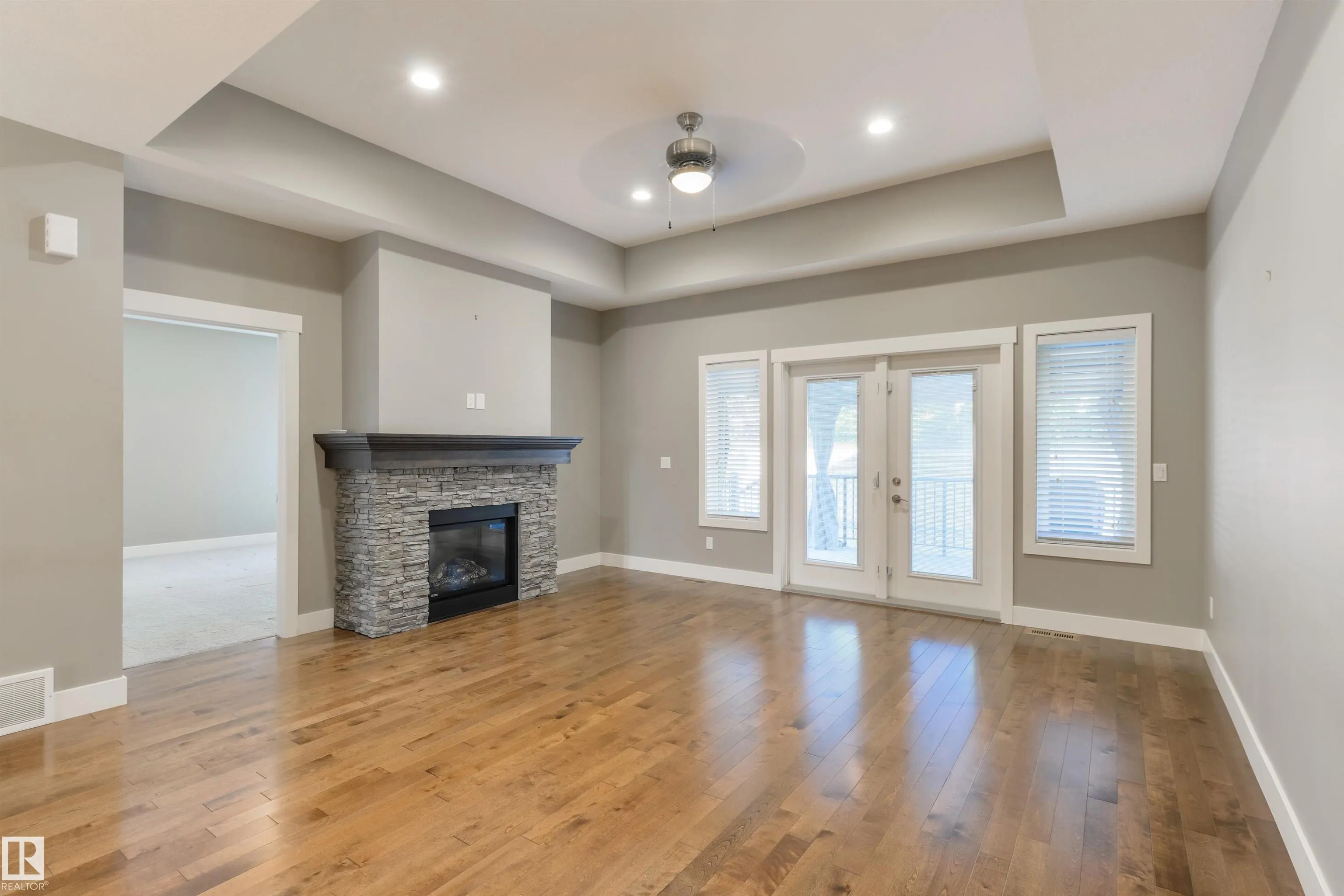 50 HEATHERGLEN Drive