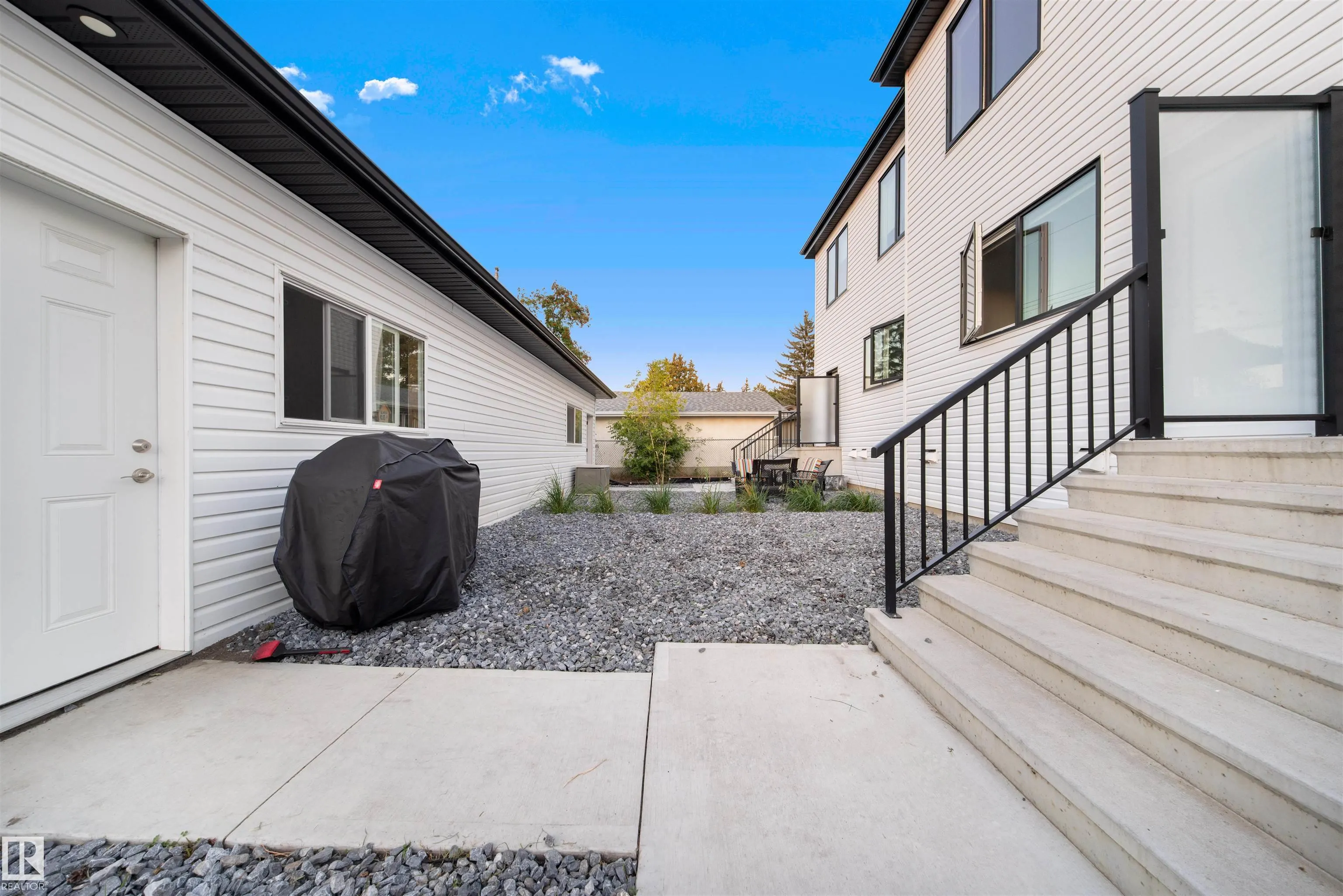 11204 & 11206 55 Avenue